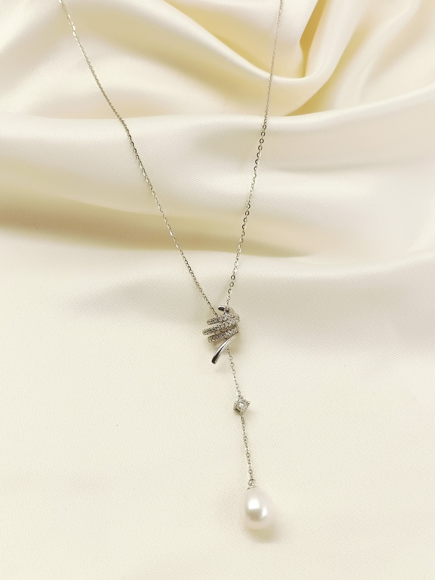 Ileana White 92.5 Silver American Diamond Pendal