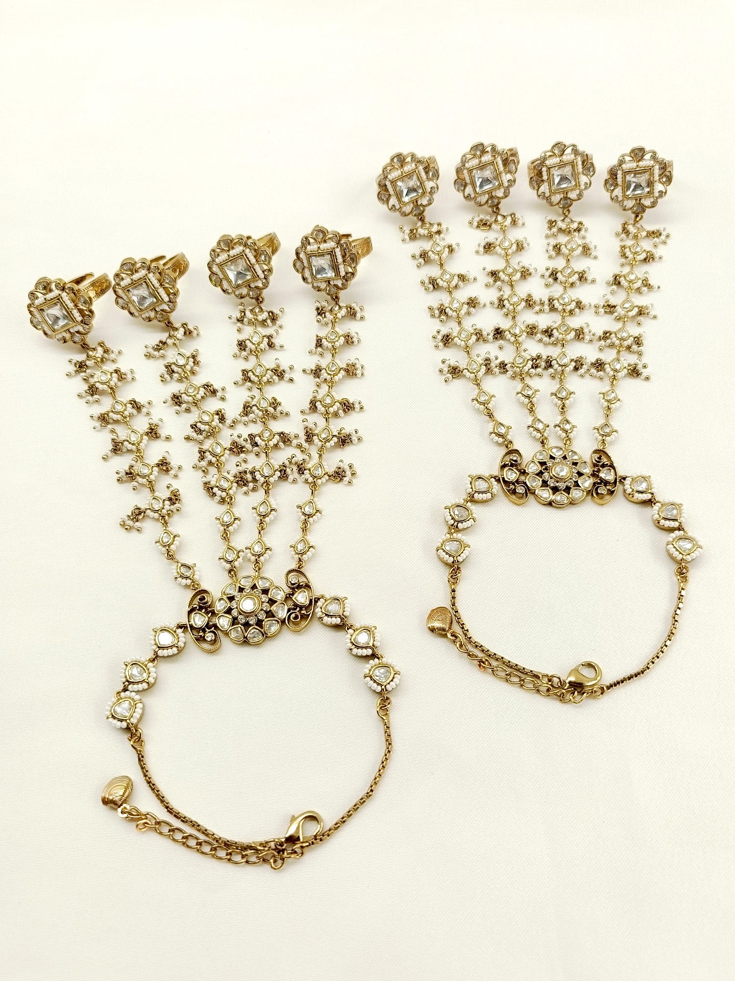 Trisha White Kundan Hathphool Set Of 2