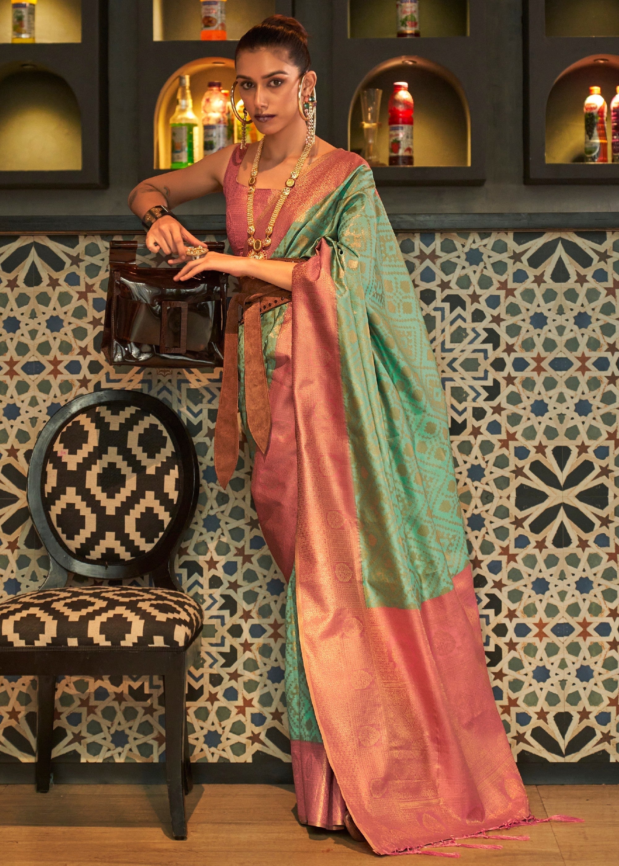 Green and Flamingo Pink Silk Zari Base Chaap Handloom Weaving Saree - qivii