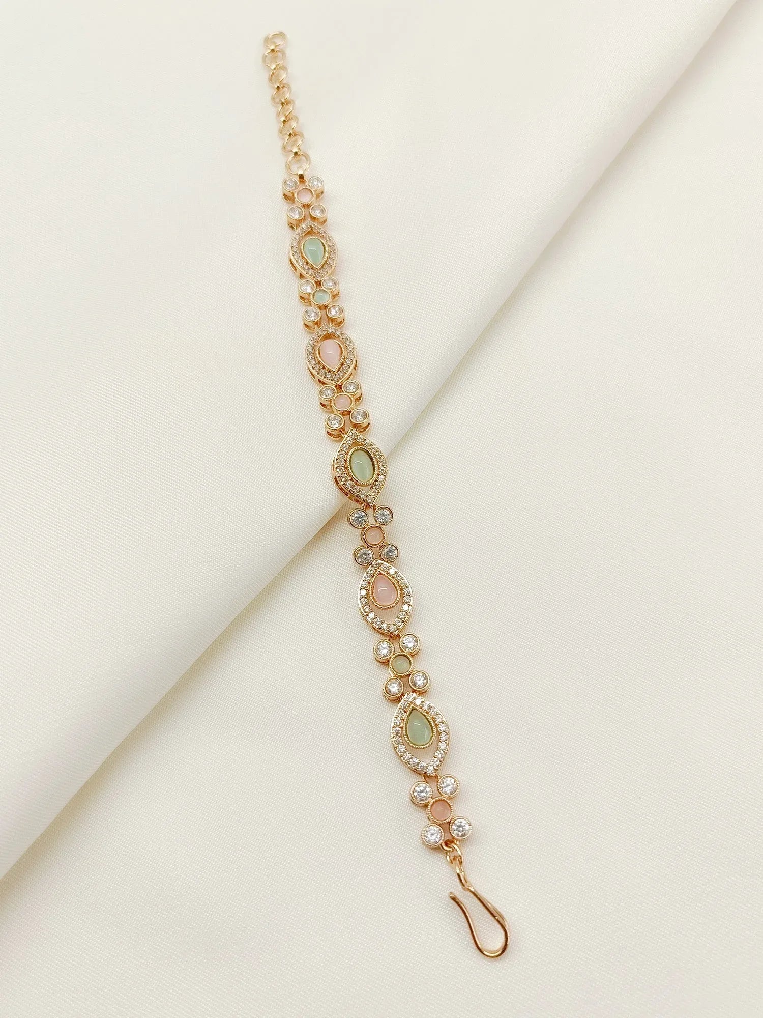 Rishika M&G Antique Bracelet