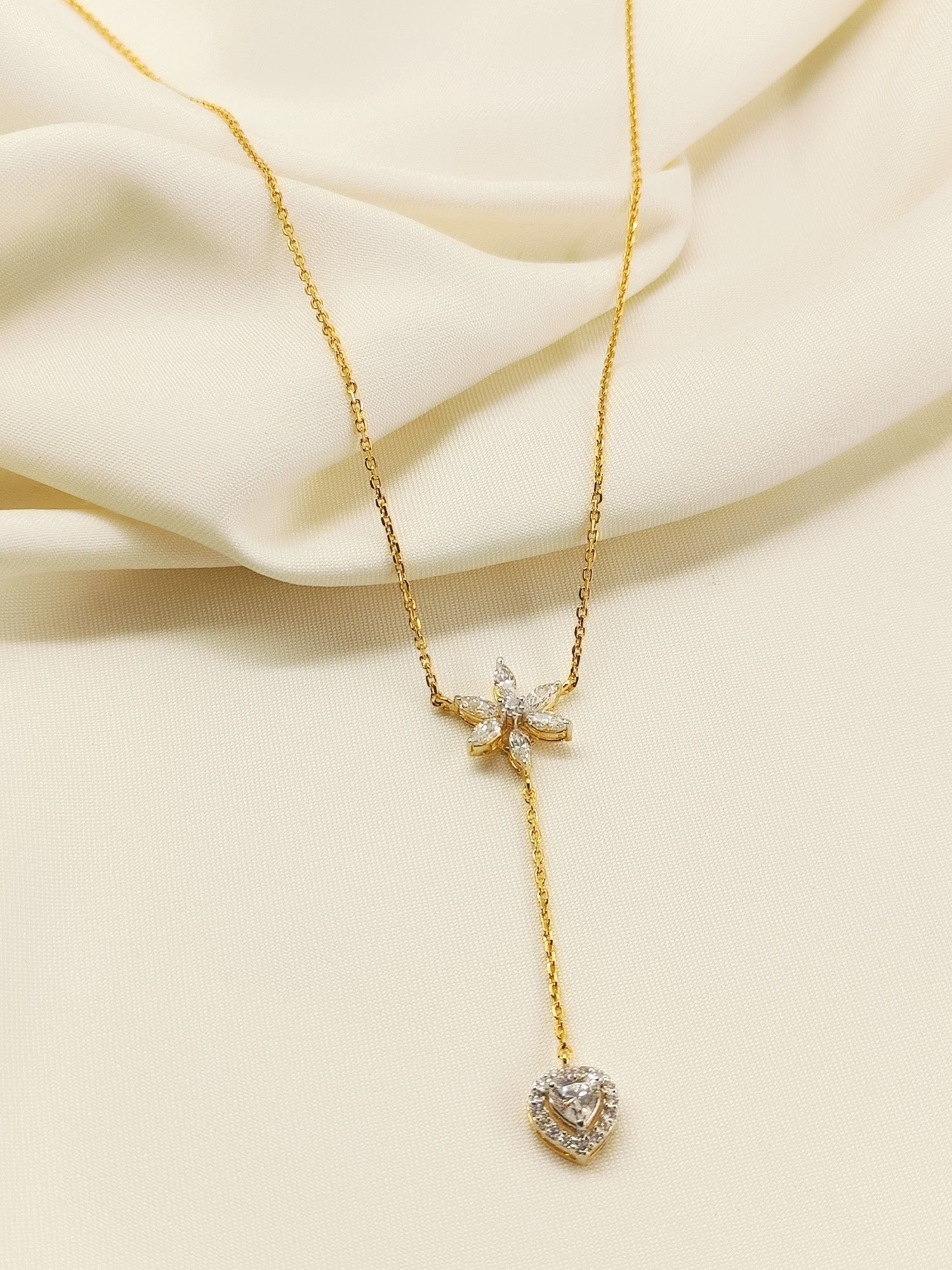 Aaiya 92.5 Silver Swarovski Stone Pendal