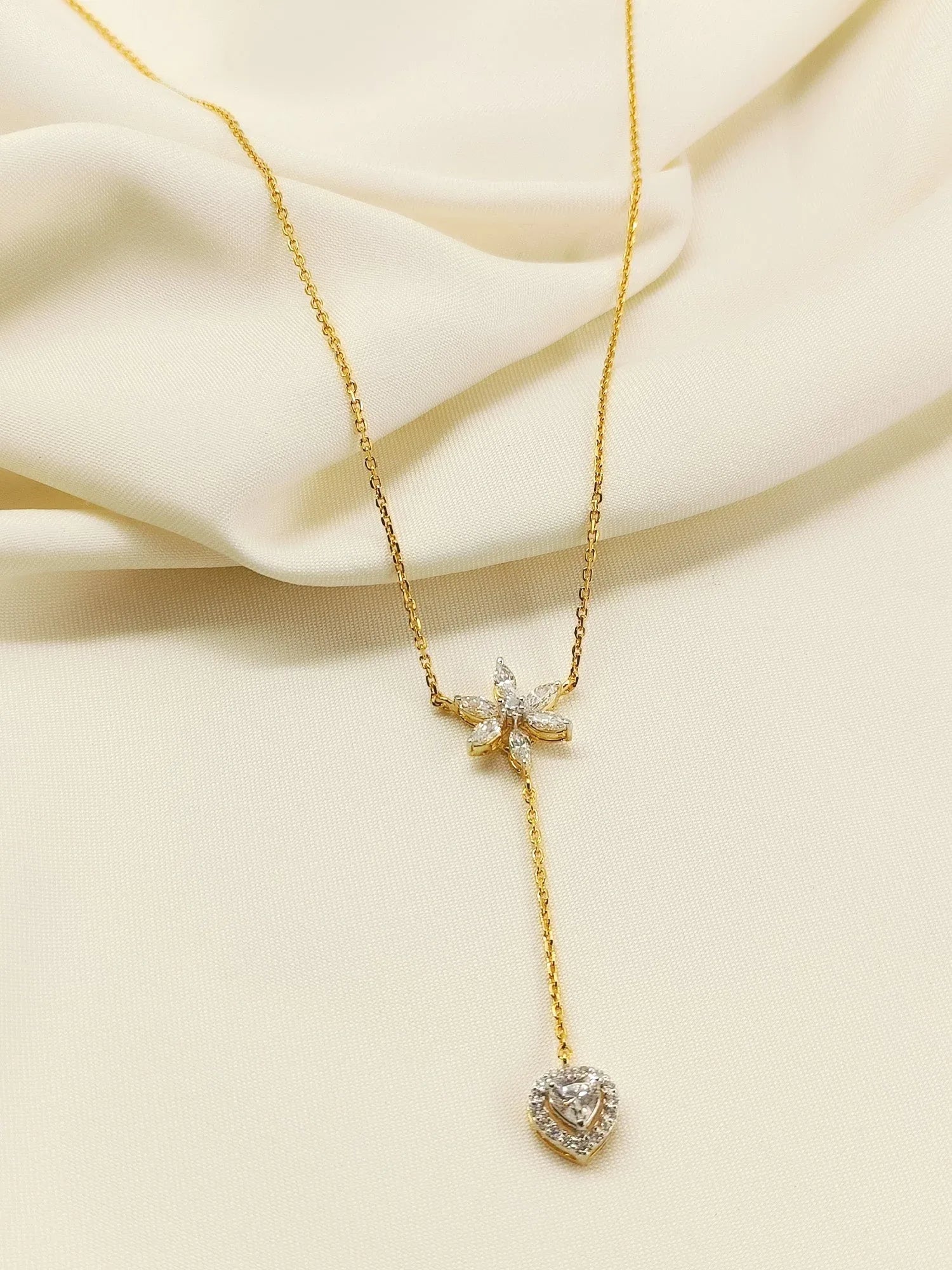 Aaiya 92.5 Silver Swarovski Stone Pendal