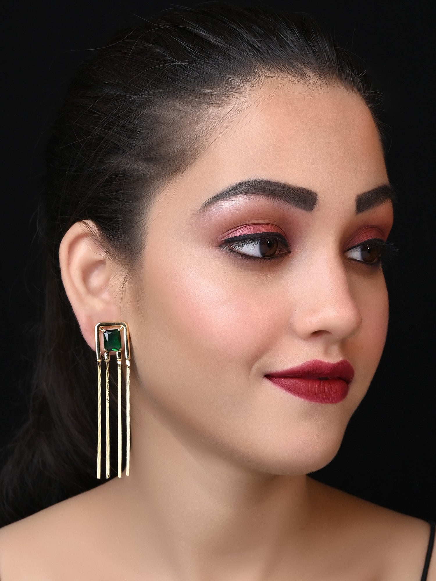 Kajri Long Golden Chain Earrings - qivii