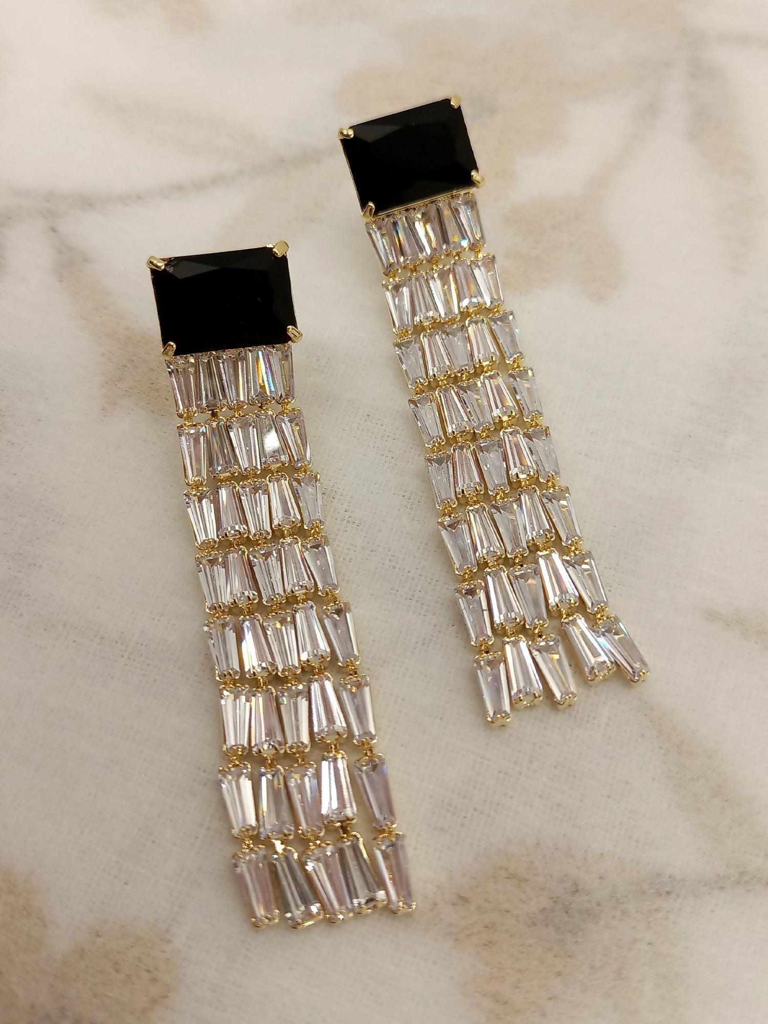 Anupama Black Western Earrings - qivii