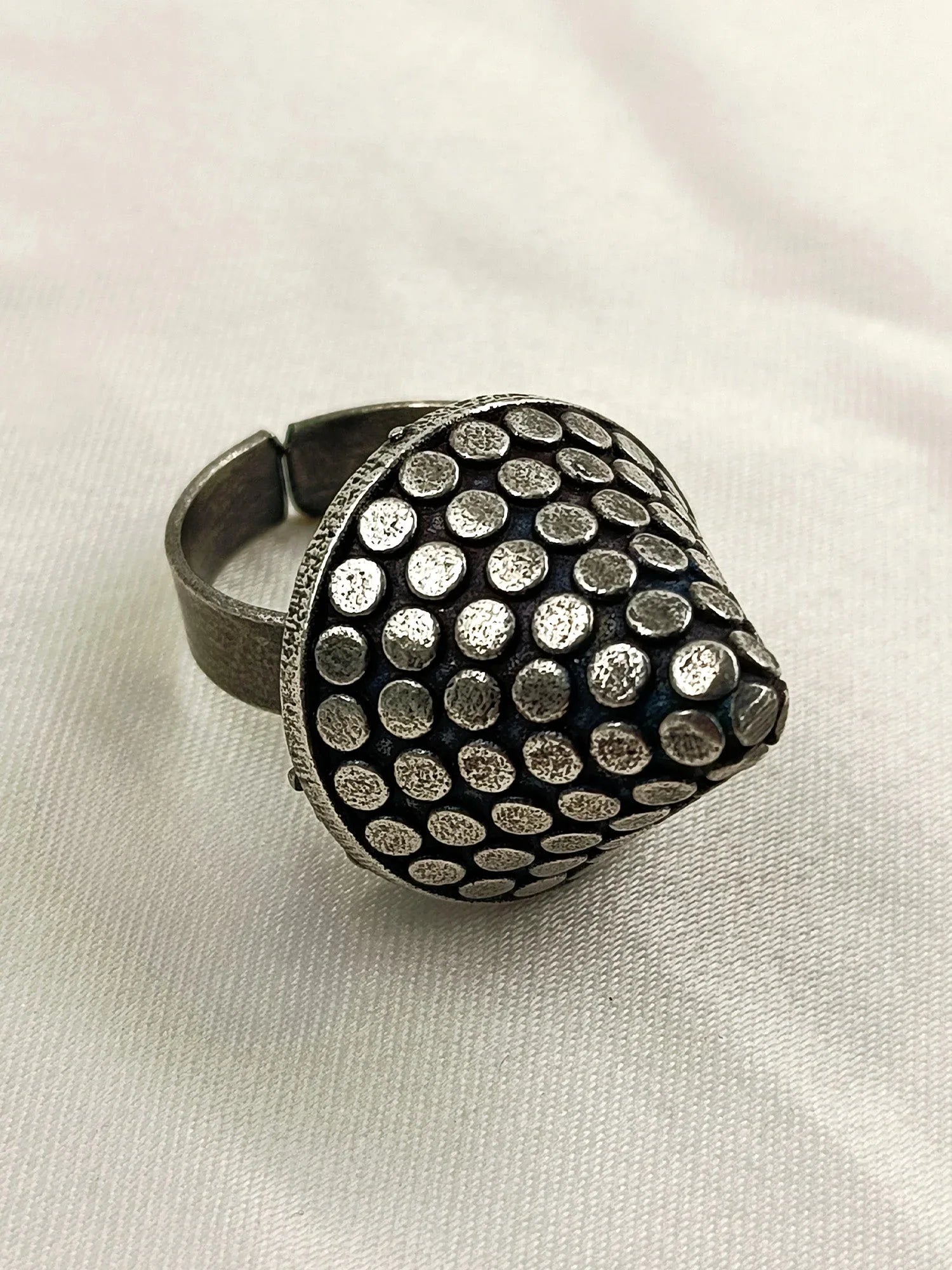Ajmeri Plain Men's Finger Ring