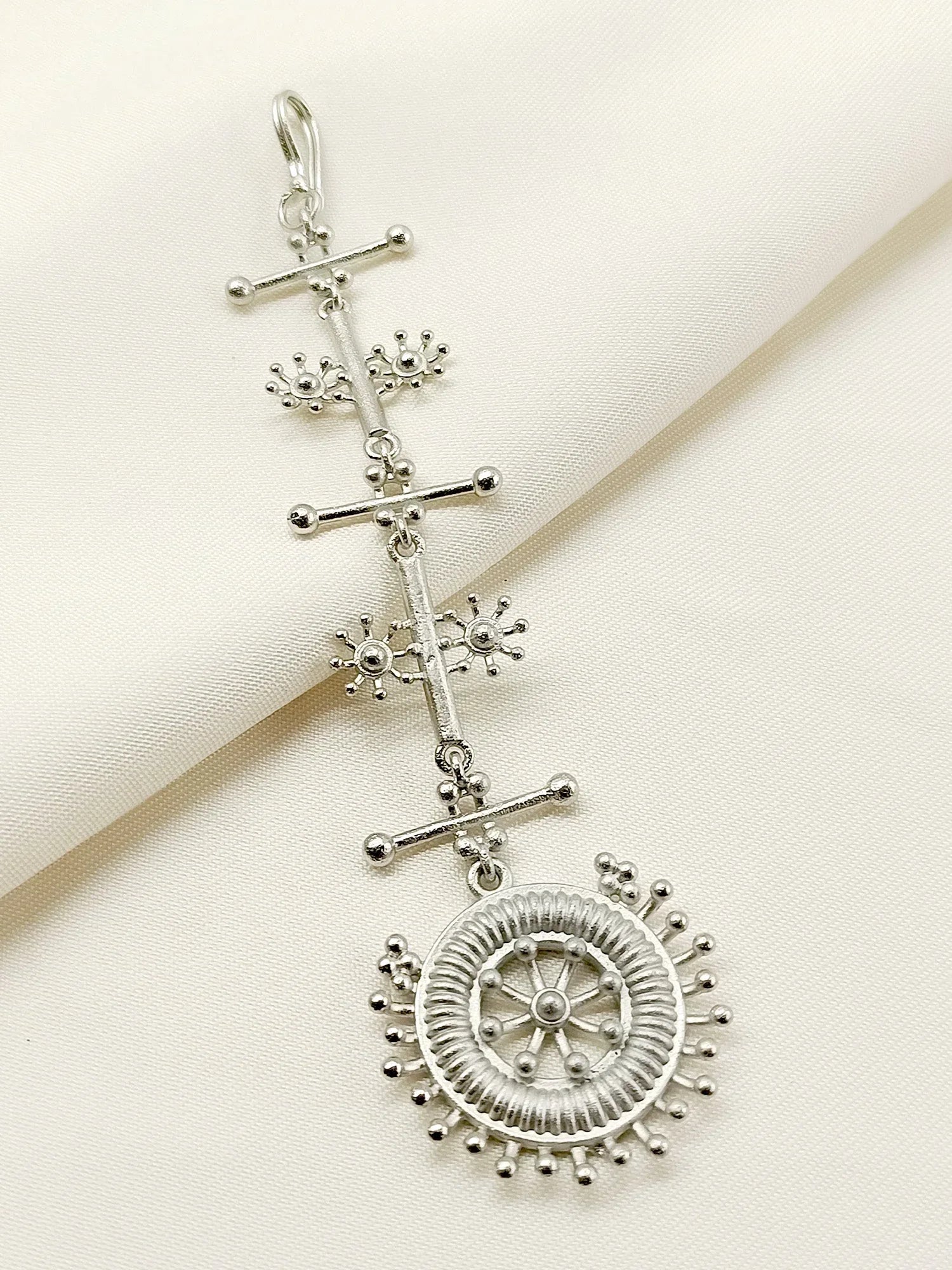 Hayaat Silver Antique Maangteeka