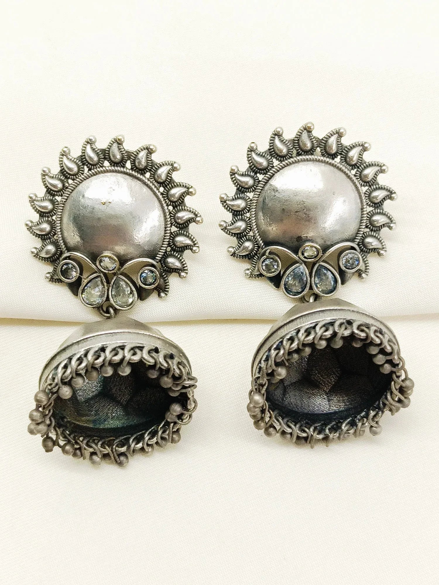 Akshi White Oxidized Jhumki