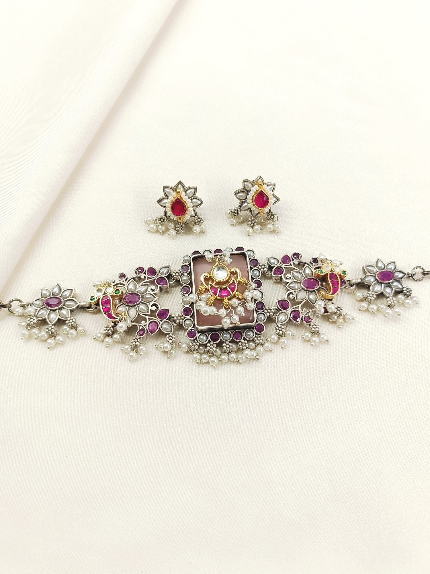 Raya Peach Oxidized Choker Set