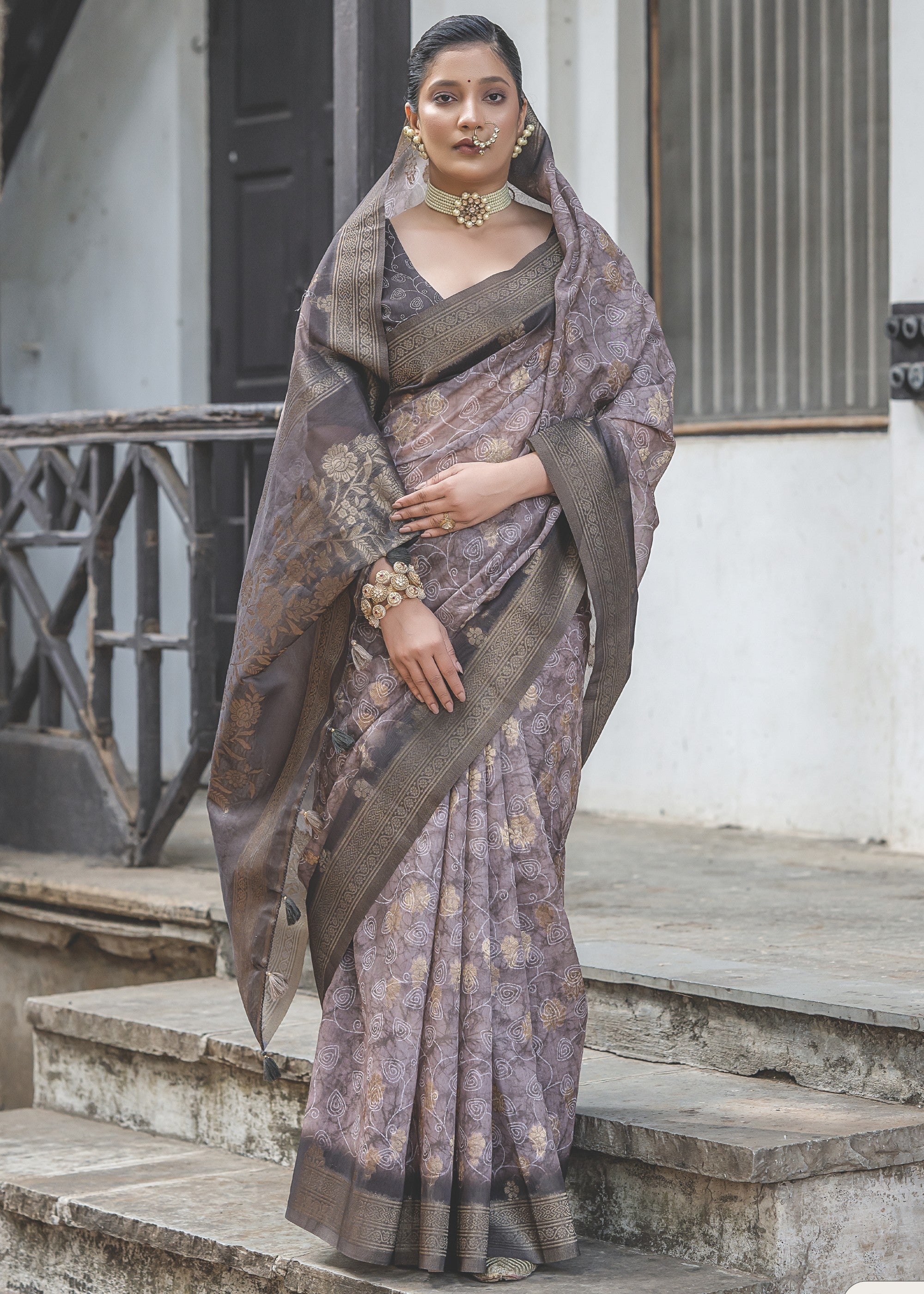 Faded Purple Woven Silk Saree - qivii