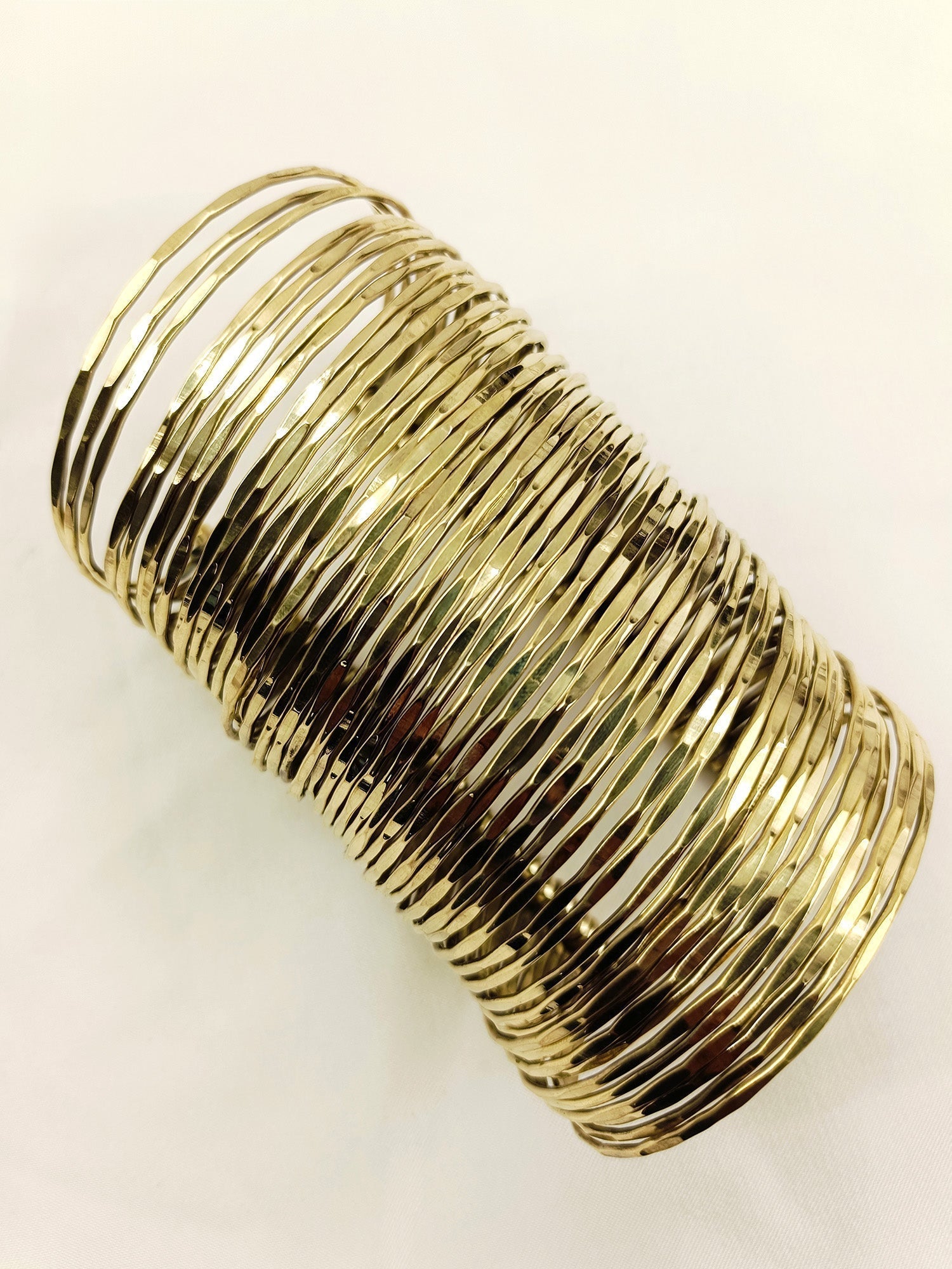 Jeevisha Antique Gold Western Handcuff - qivii