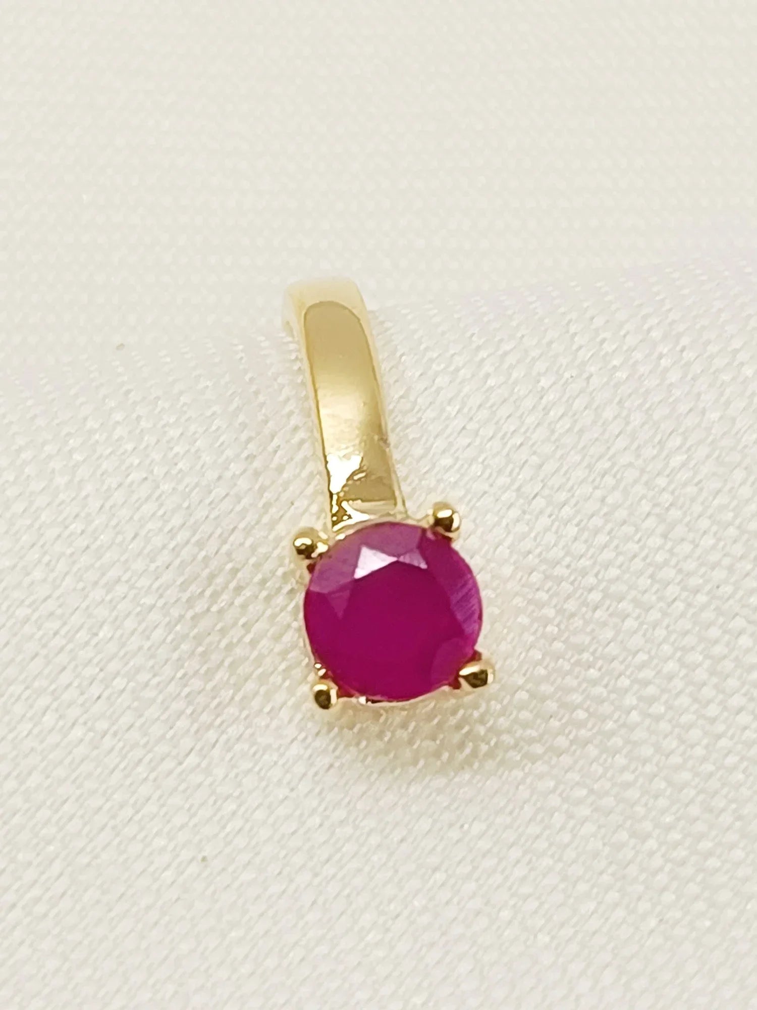 Eliana Golden American Diamond Pressing Nath