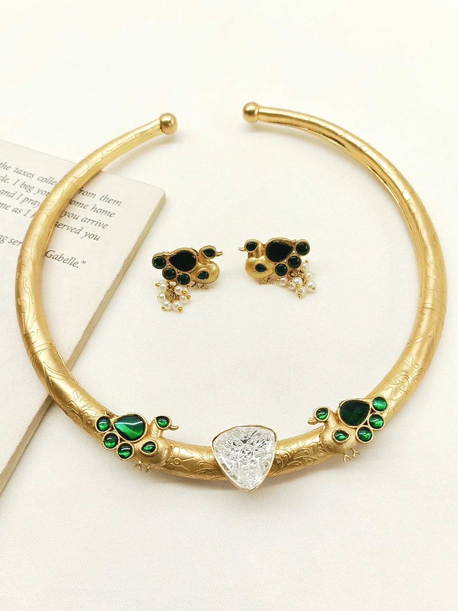 Shahnaaz Green Boutique Hasli Styled Choker Set