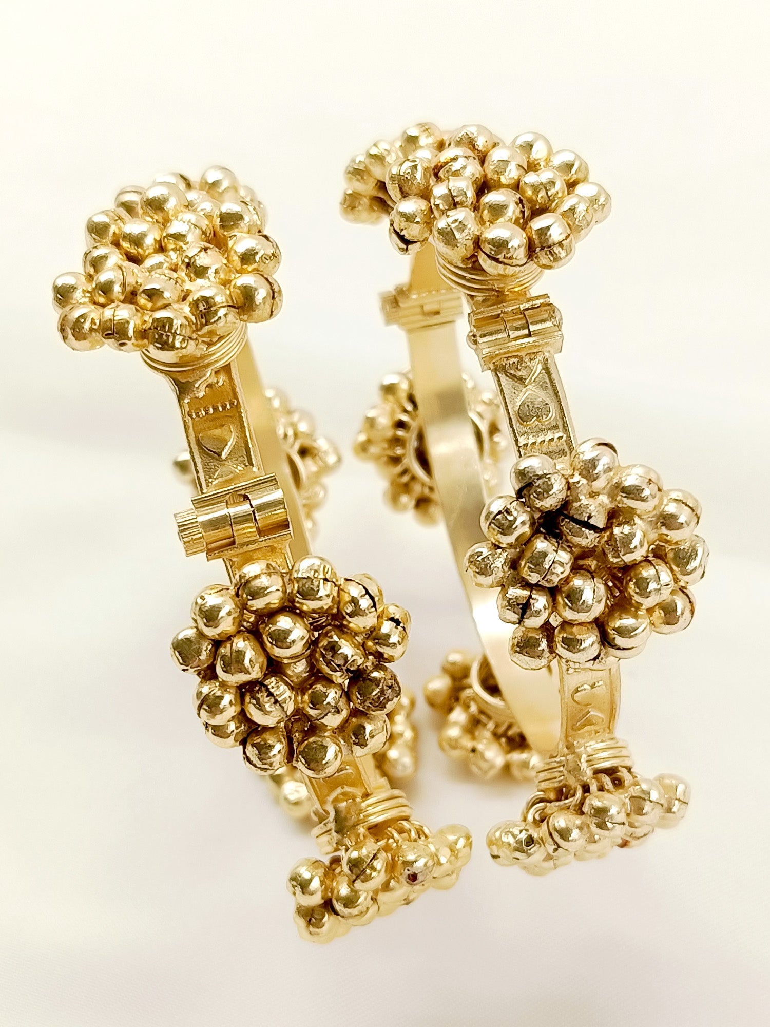 Zaara Golden Oxidized Bangles