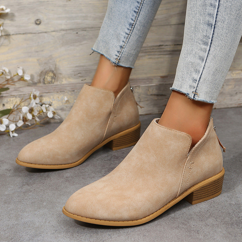 Plus Size Women's British-Inspired Solid-Color Pointed Toe Casual Fashion Boots with Rear Zipper & Low Chunky Hee