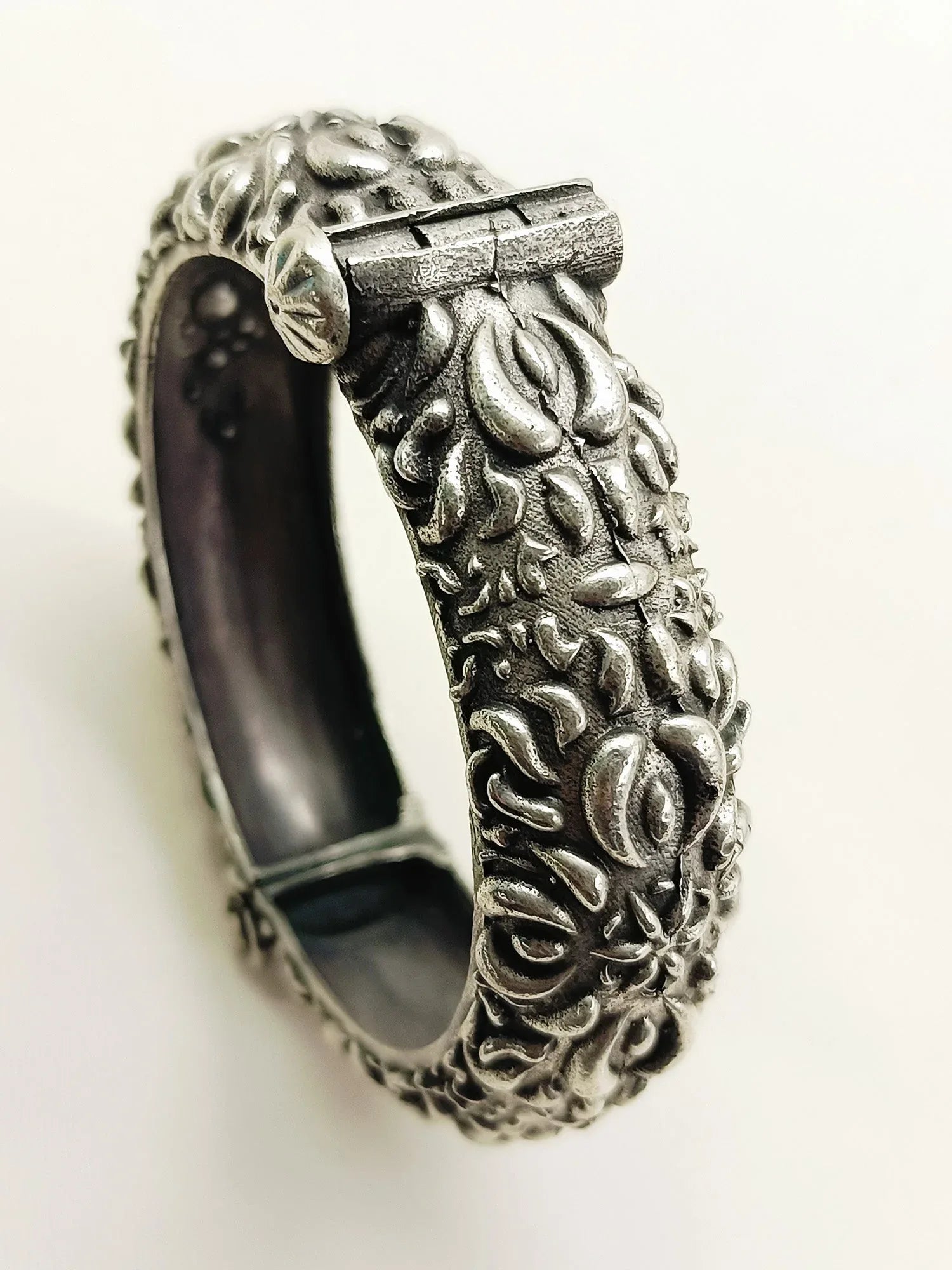 Atena Plain Oxidized Kada