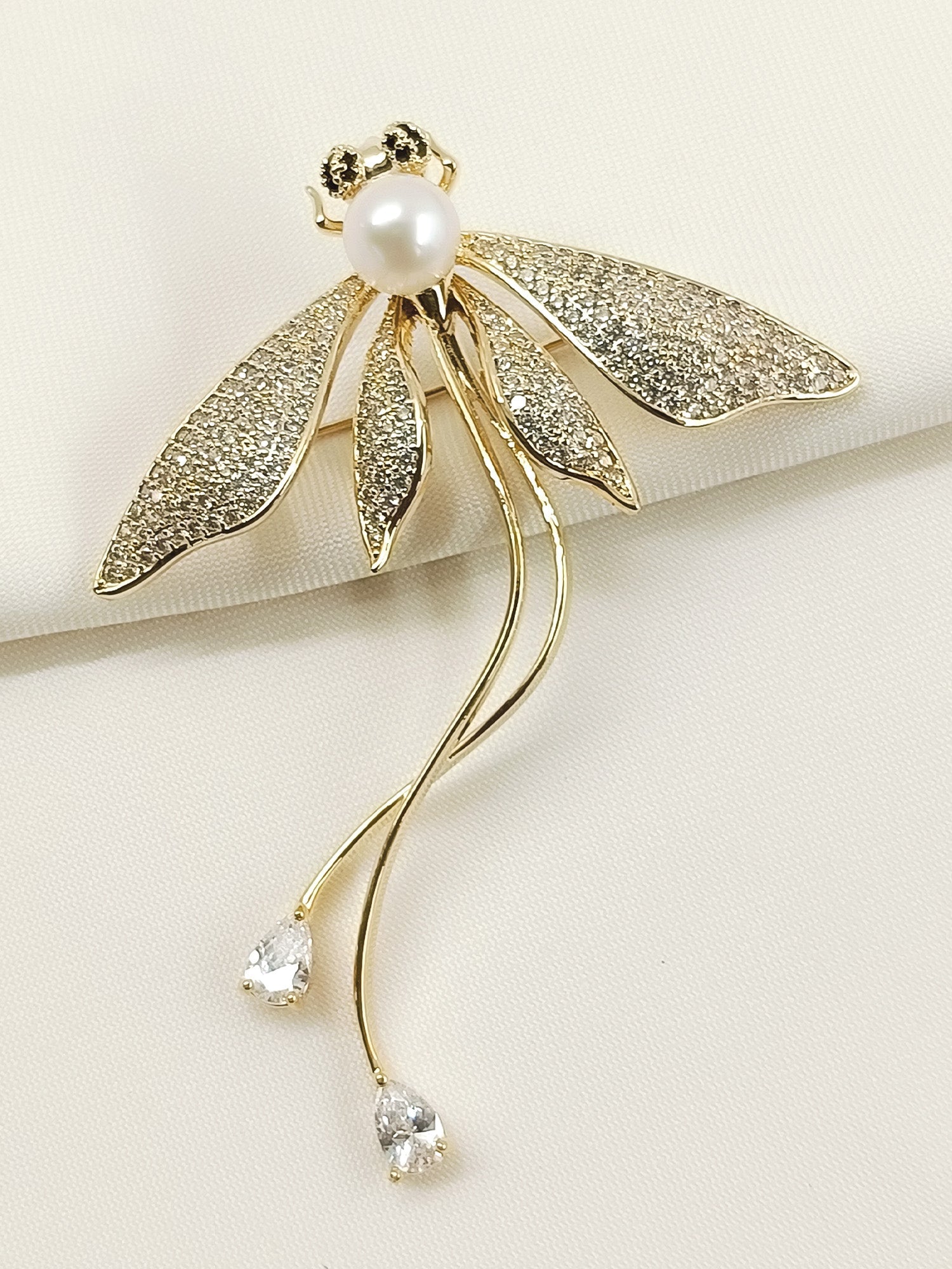Chetaki White Dragonfly Brooch