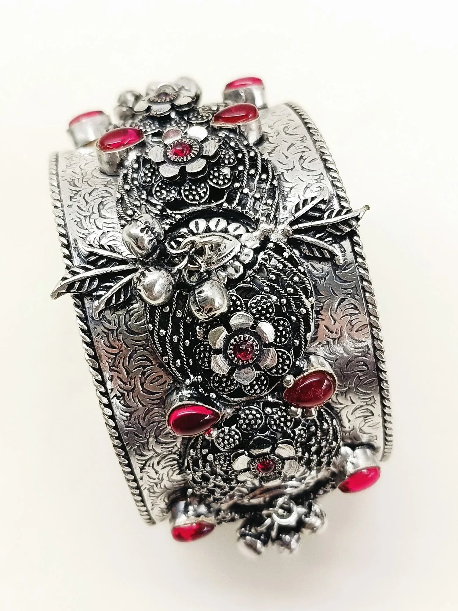 Wrija Ruby Oxidized Bracelet