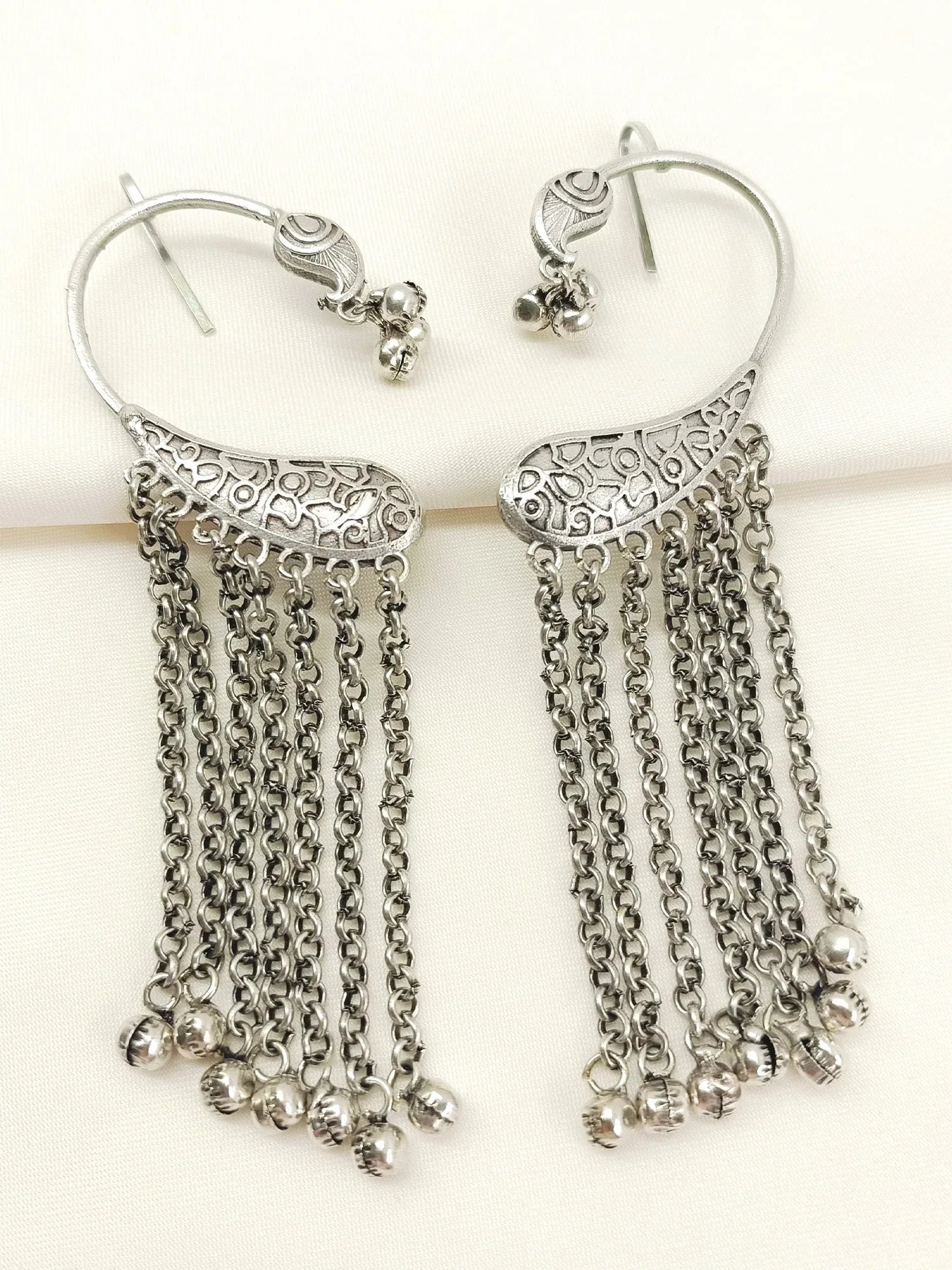 Shubhangi Plain Oxidized Earring