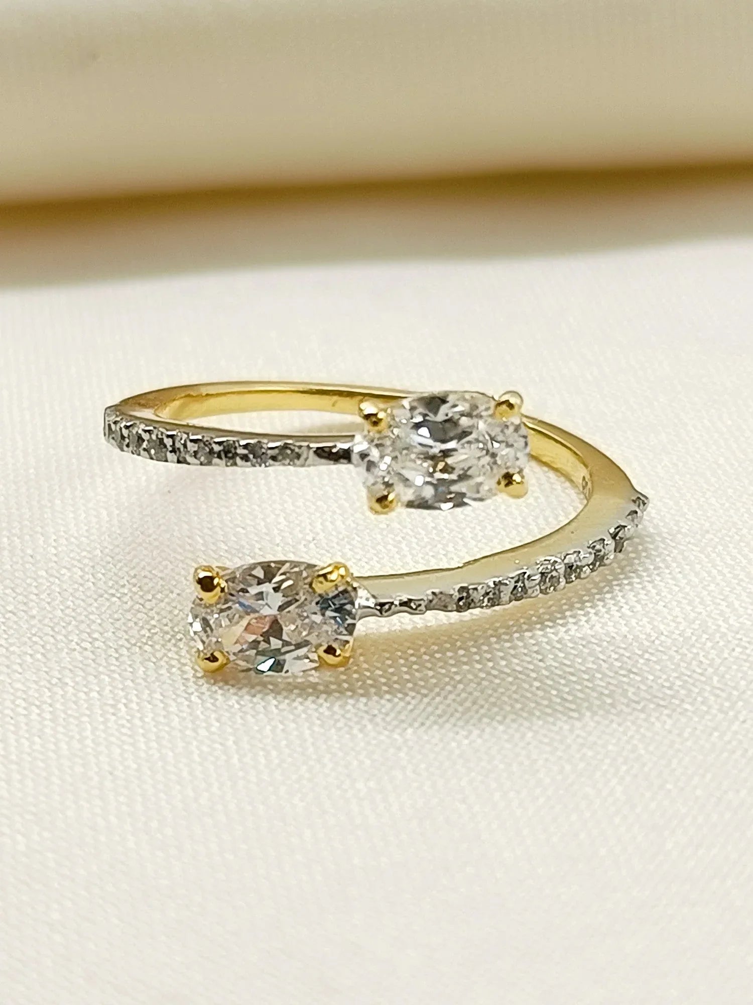 Haman 92.5 Silver Swarovski Stone Finger Ring