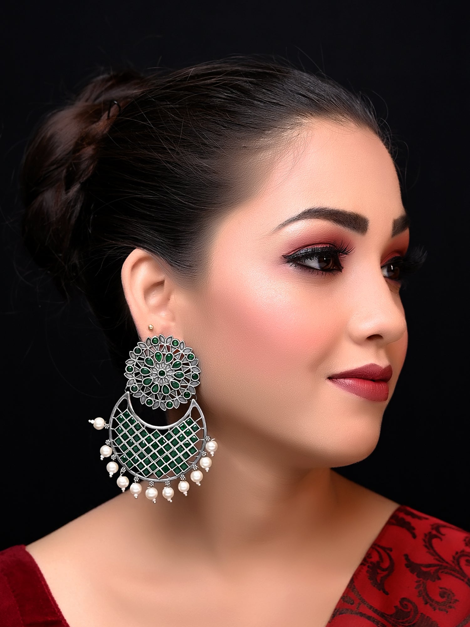 Samisha Emerald Oxidised Chandbali - qivii