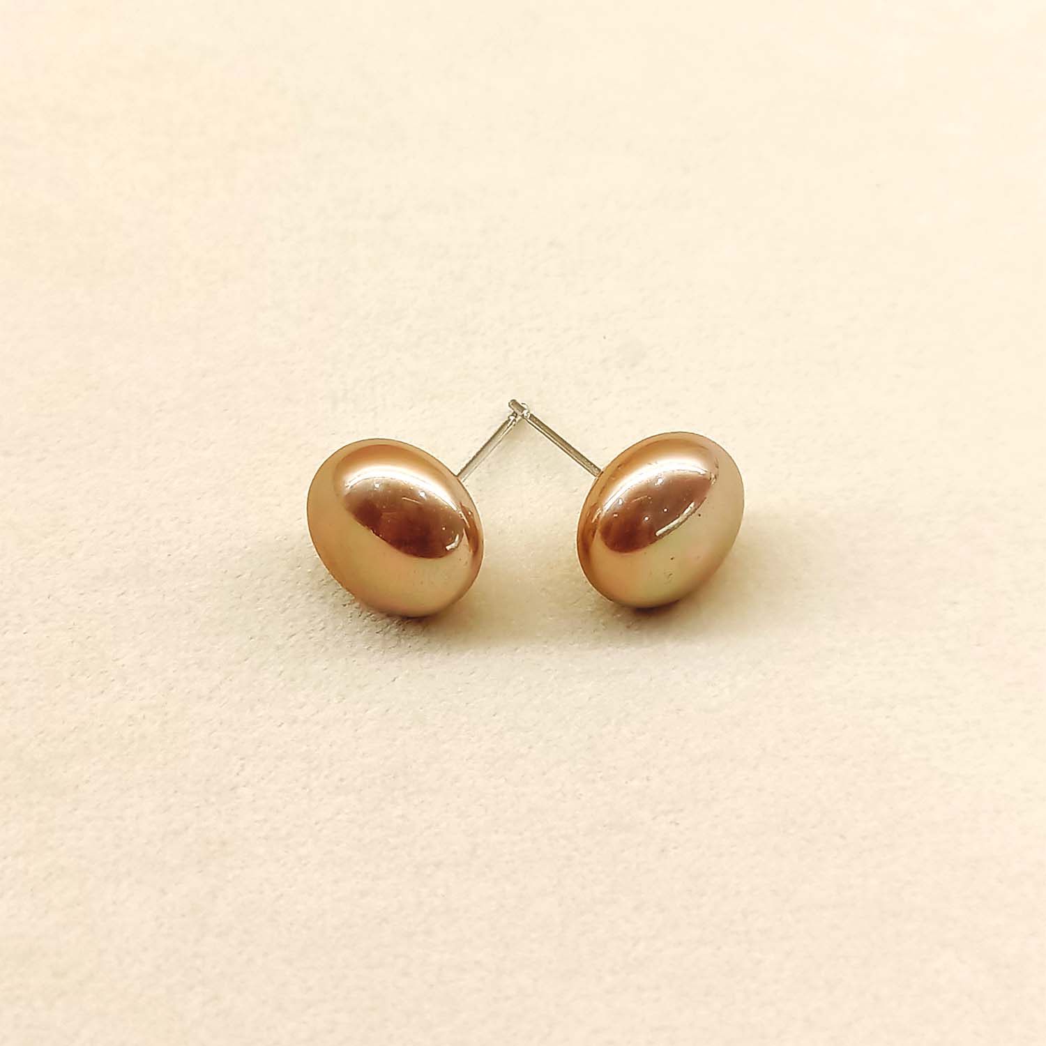 Angelina Brown natural Pearl Stud - qivii
