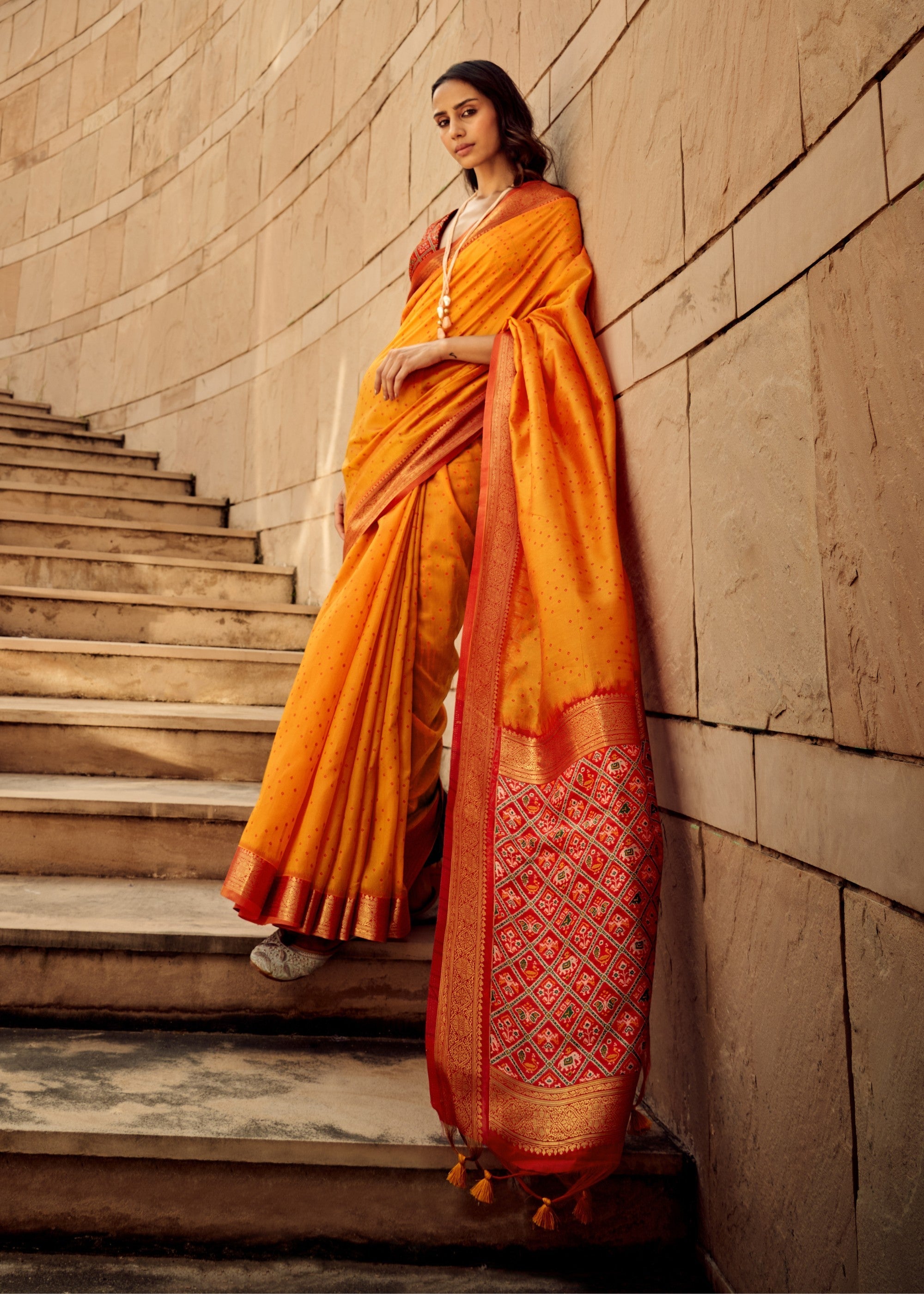 Orange Handloom Weaving Silk Saree - qivii