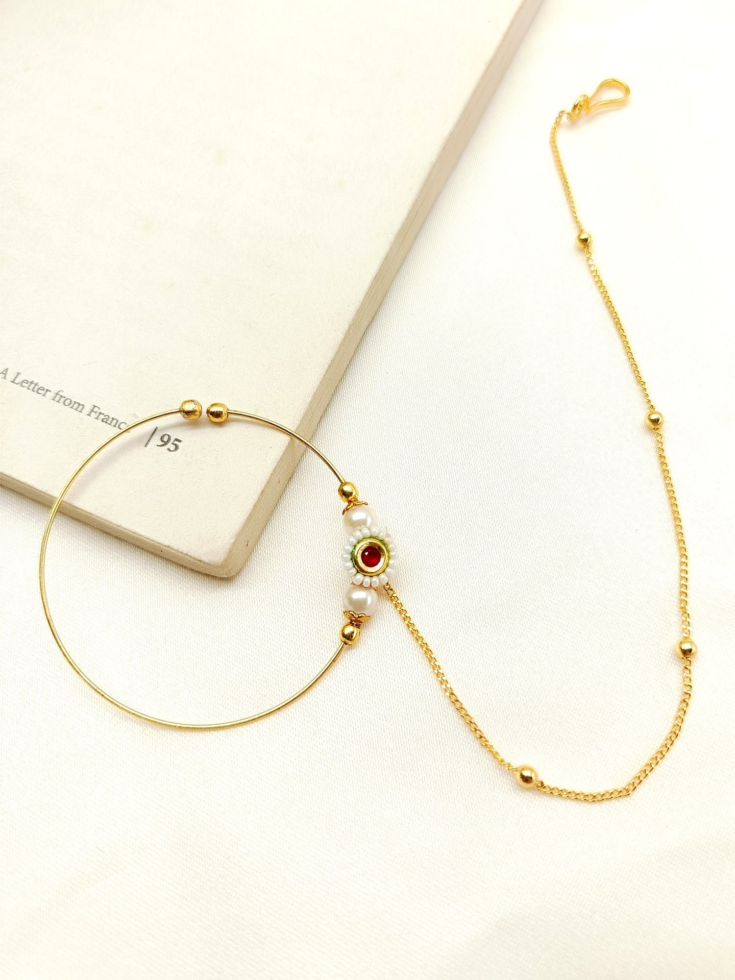 Aahna Ruby Kundan Bridal Nath - qivii