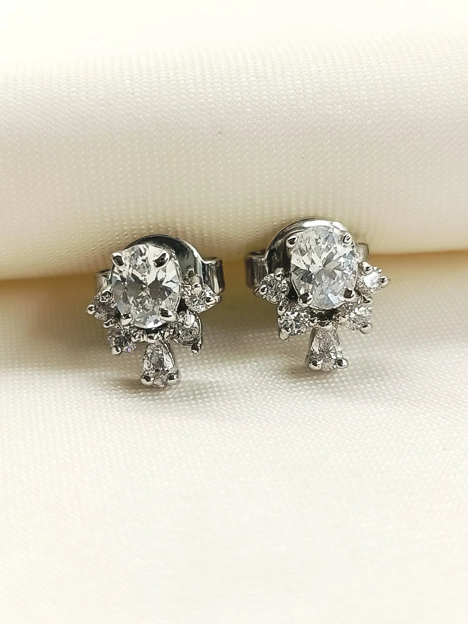 Yamita 92.5 Silver Swarovski Stone Tops