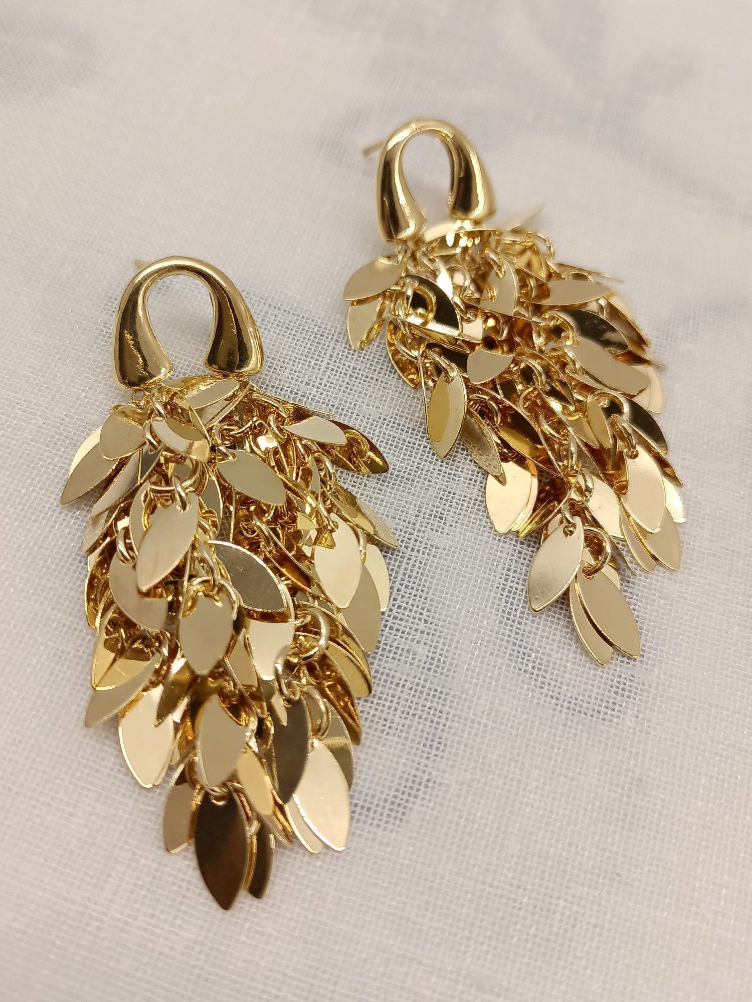 Jaanki Golden Western Earrings - qivii