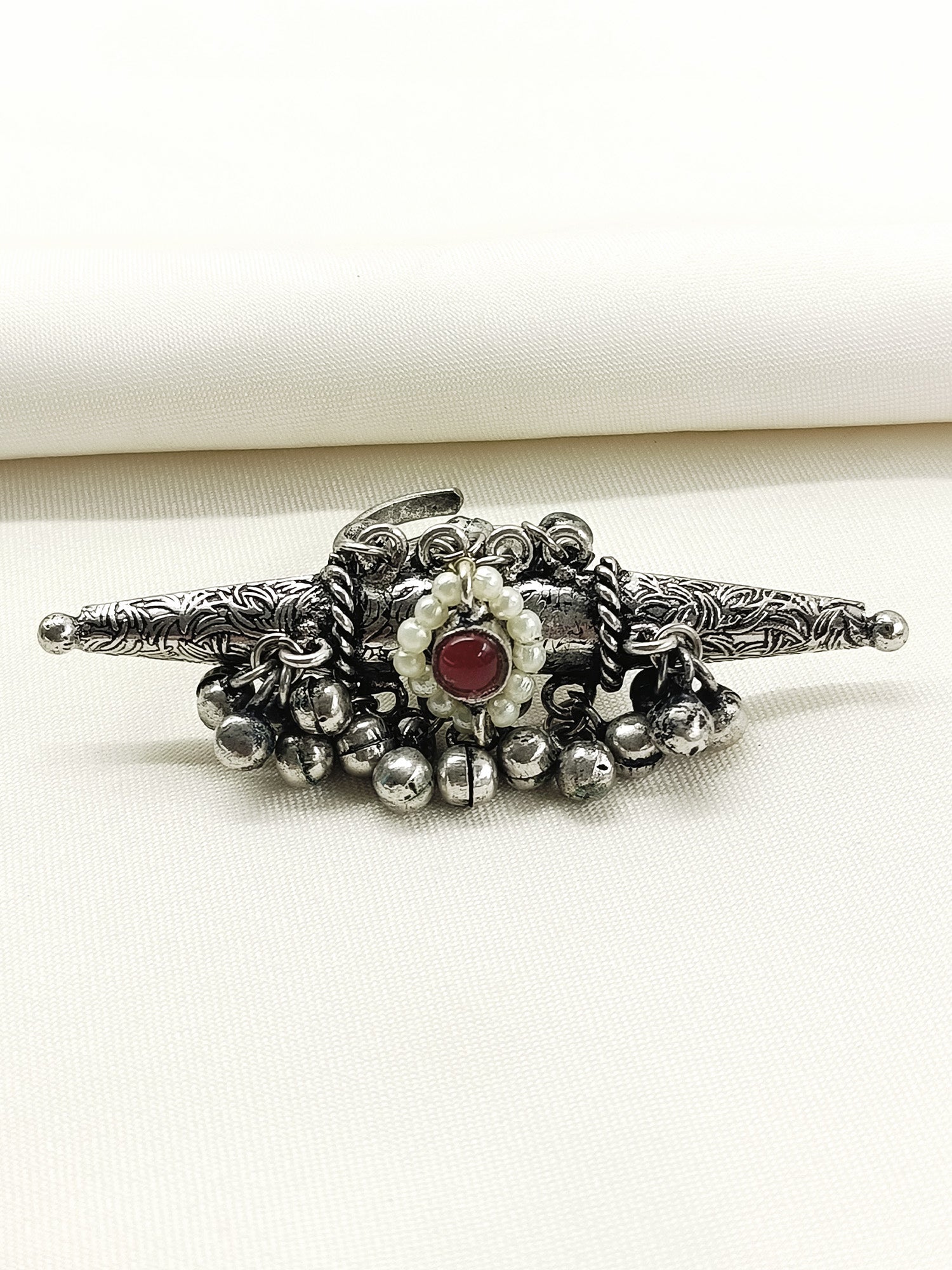Yasasvini Red Oxidized Finger Ring