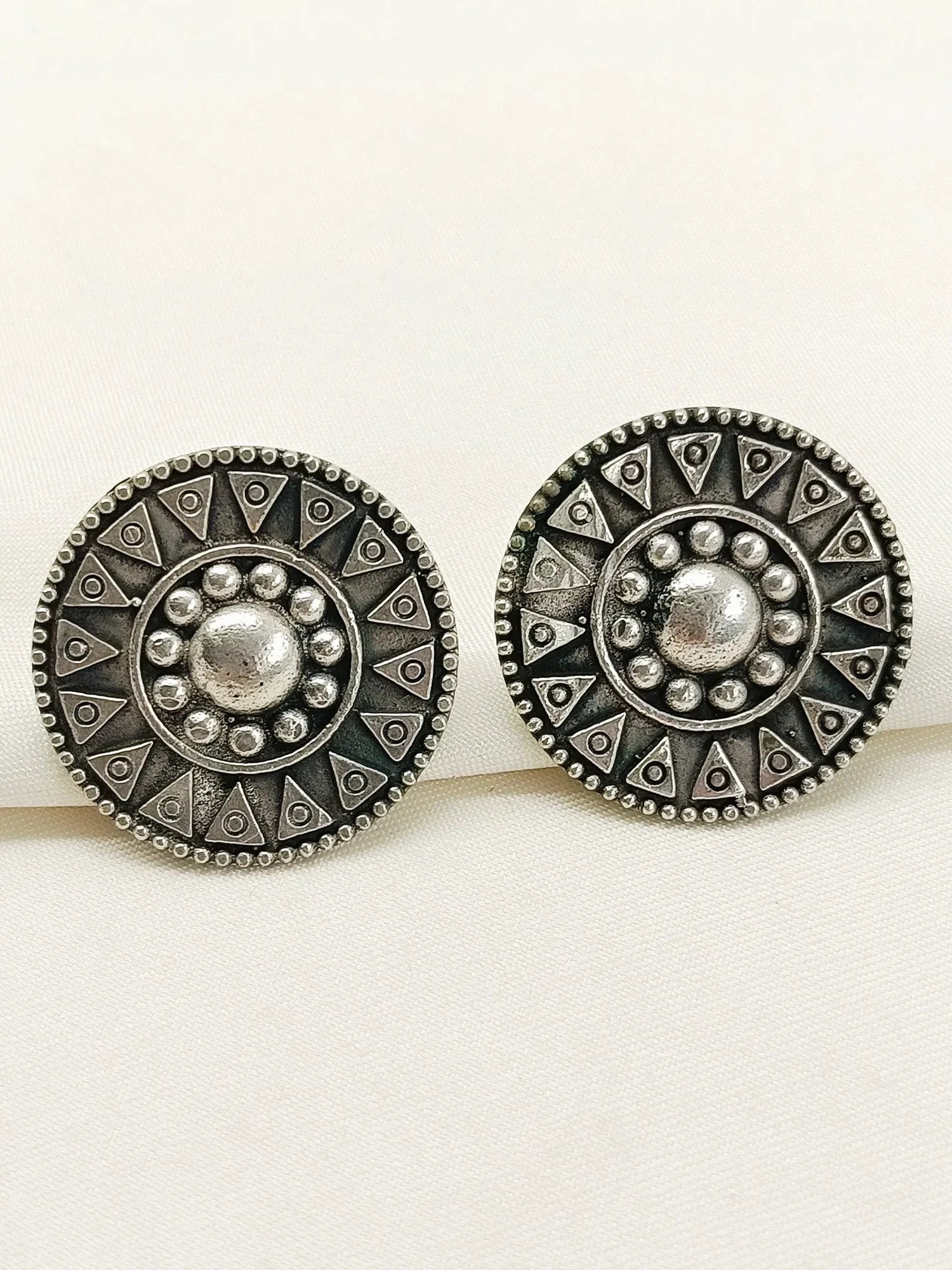 Kartri Plain Oxidized Tops