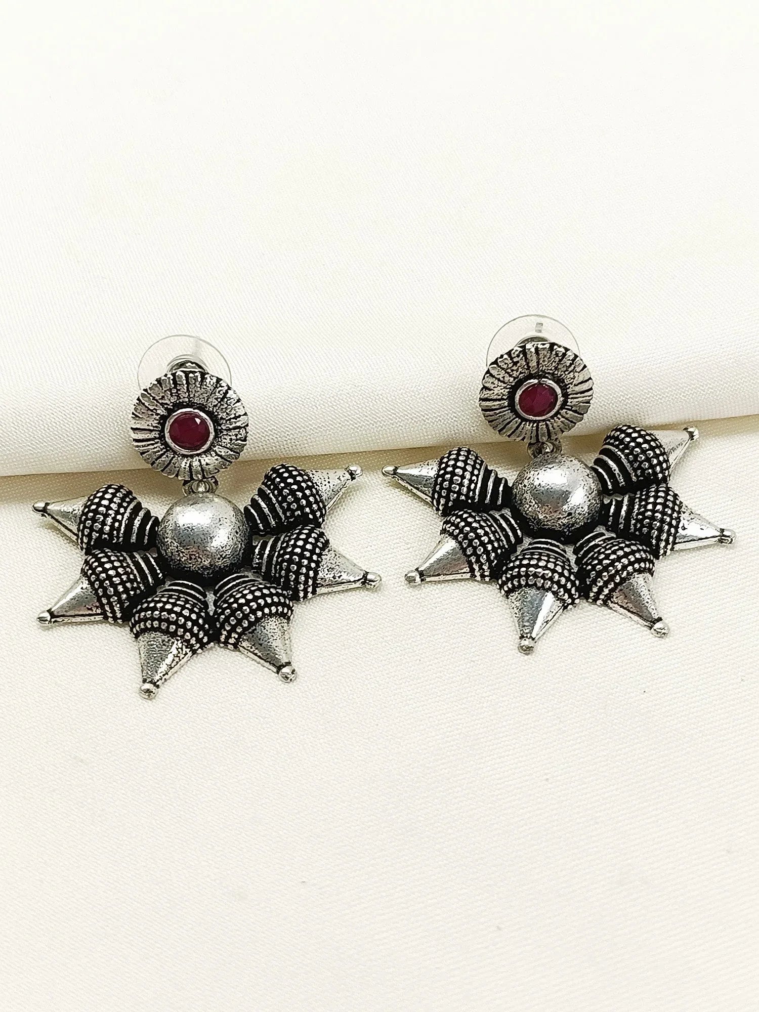 Lalasa Ruby Oxidized Earring