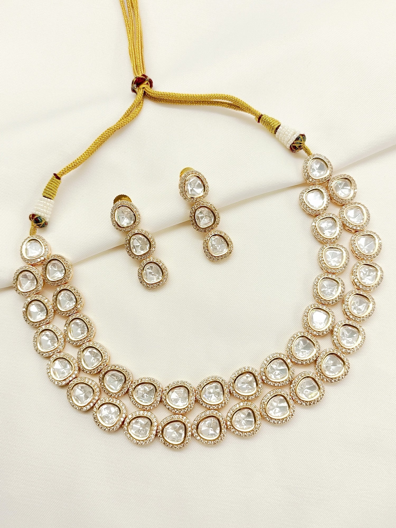 Gurpraveen White Kundan Choker Set