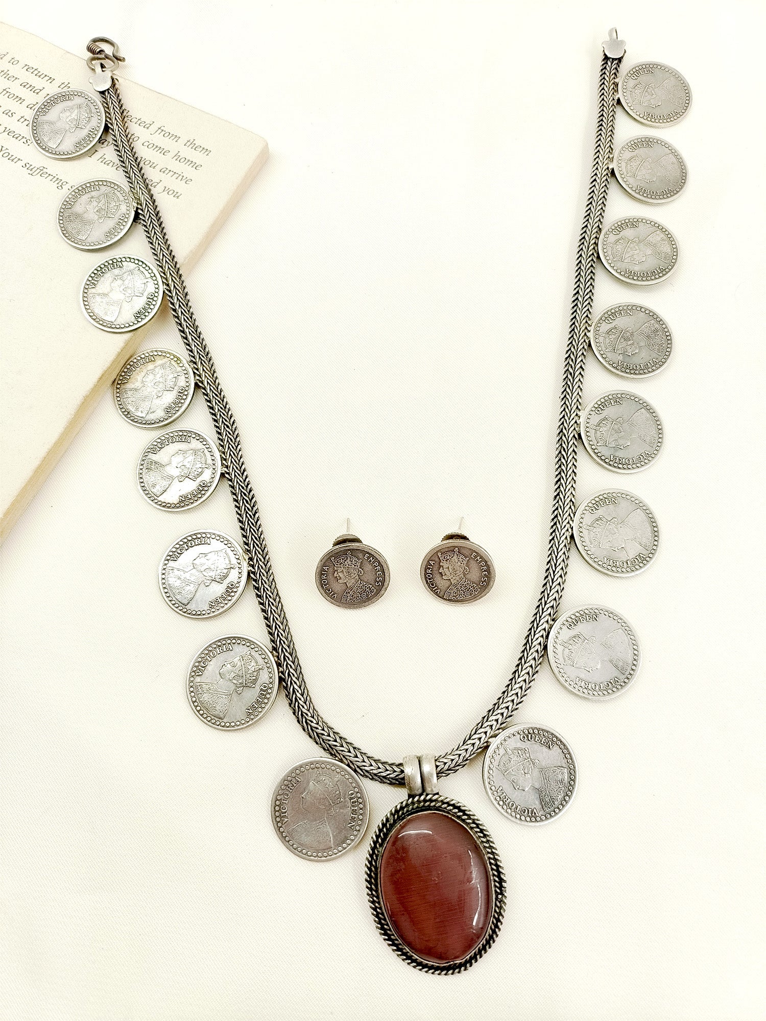 Reyhana Baby Pink German Silver Oxidized Necklace Set - qivii