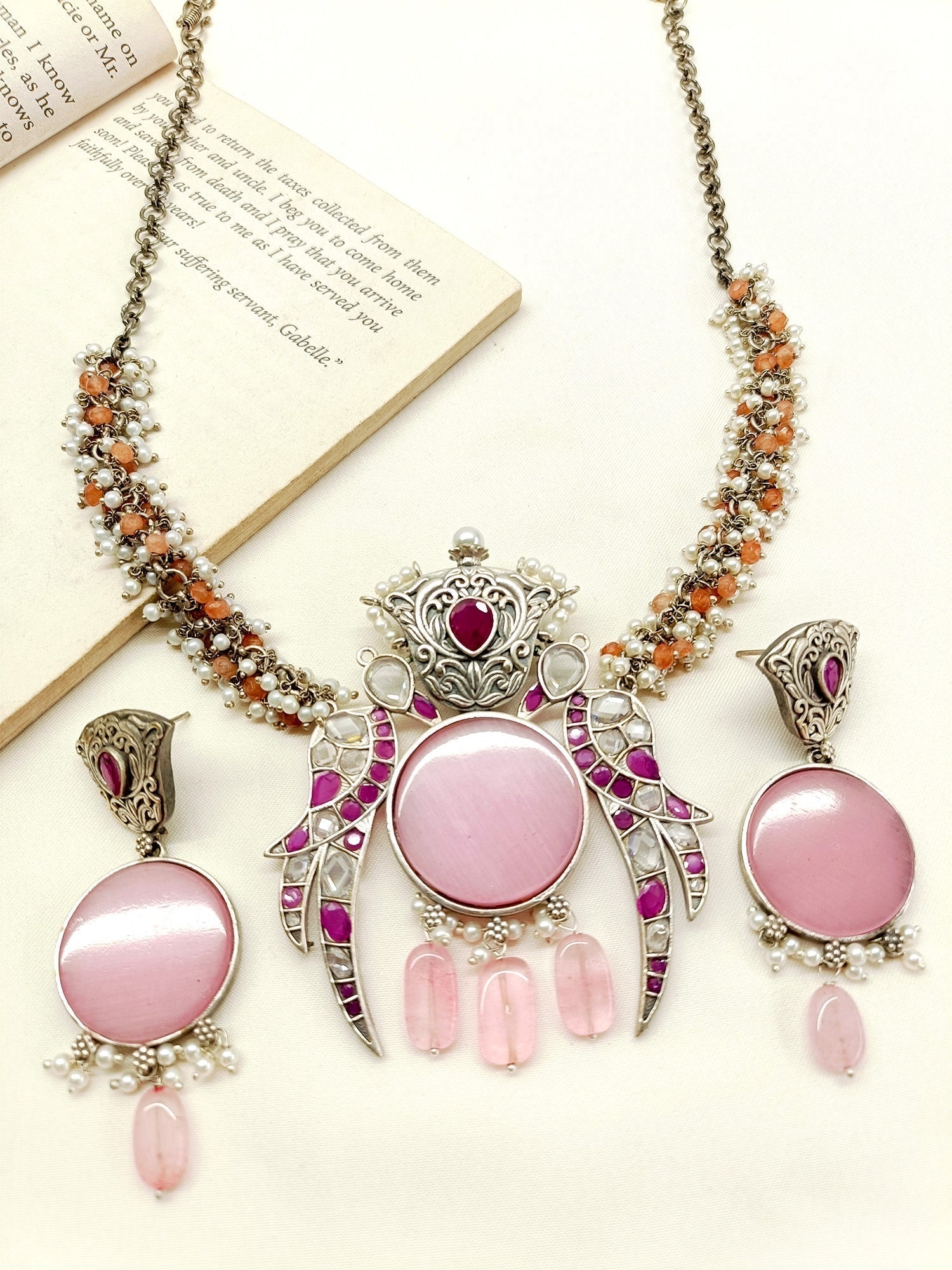 Visha Baby Pink Oxidized Pendant Set - qivii
