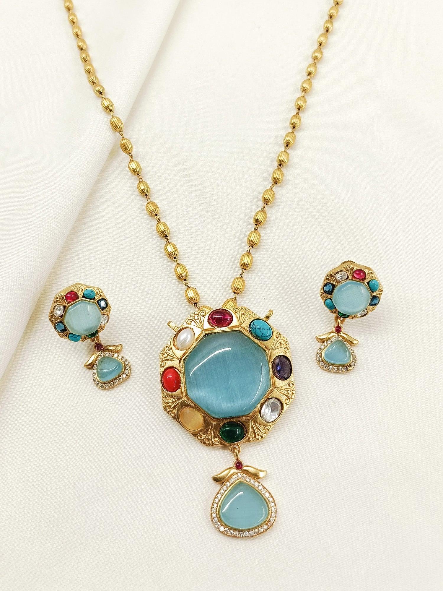 Vania Multi Colour Oxidized Pendant Set