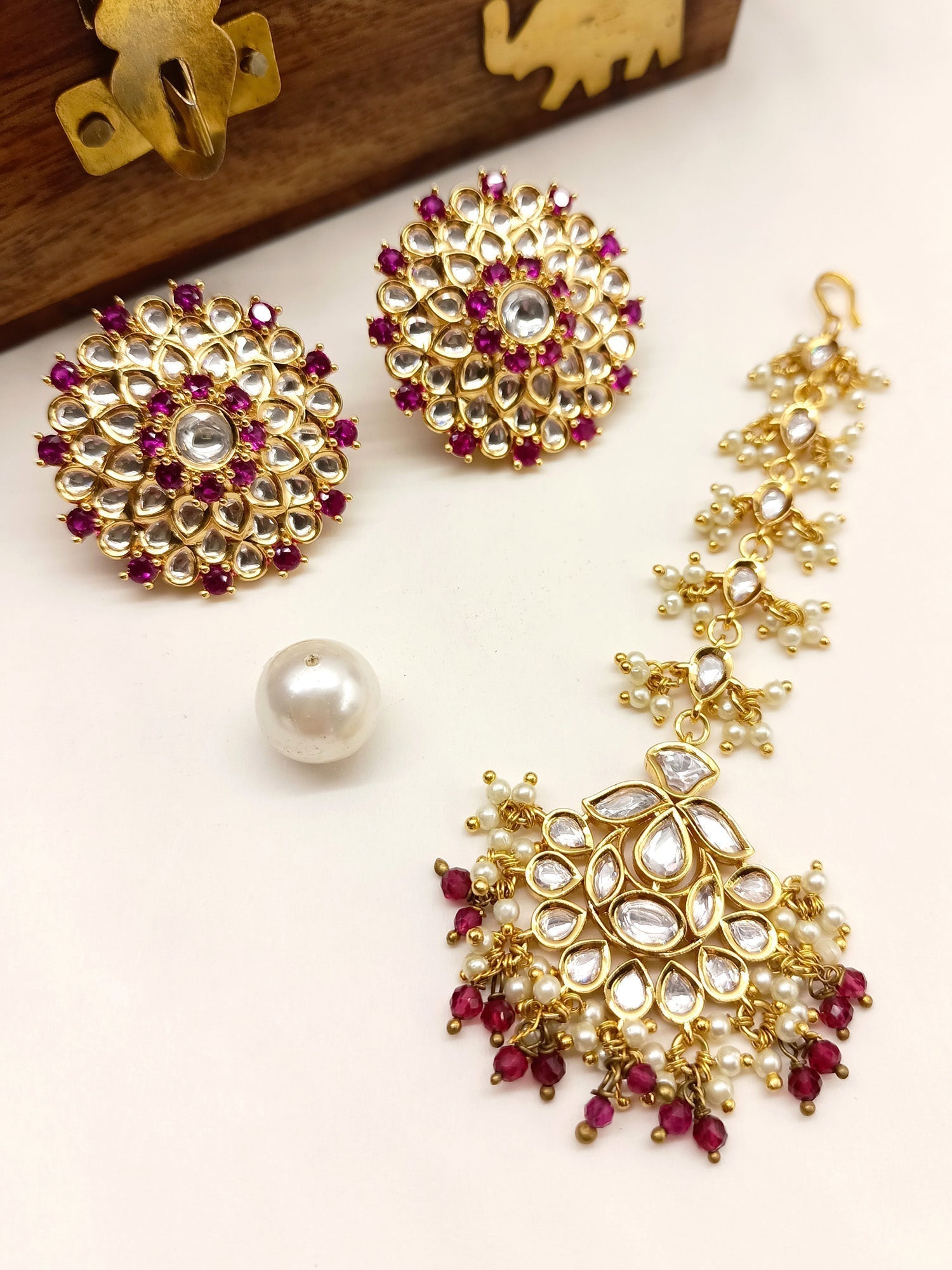 Meher Kundan Stud With Teeka - qivii