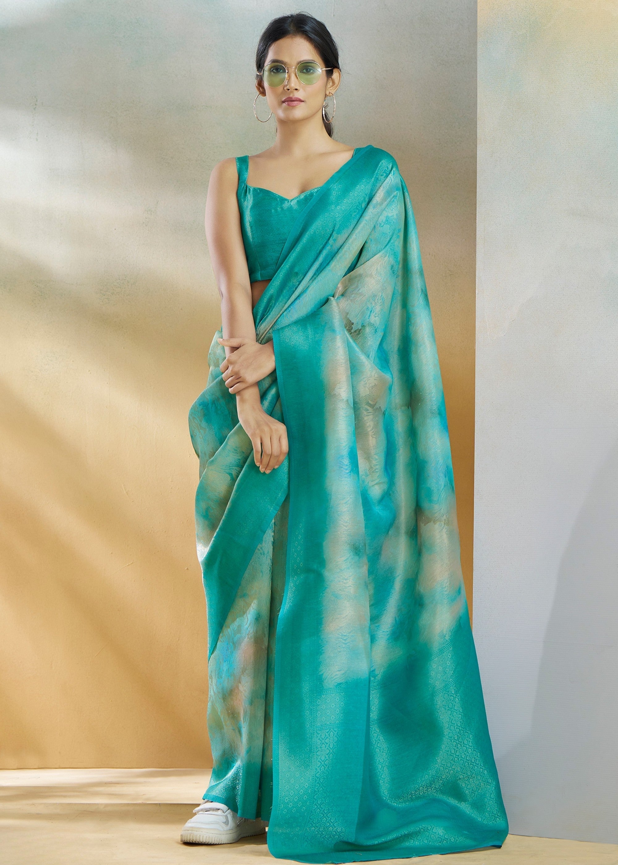 Aqua Green Handloom Weaving Silk Saree : Top Pick - qivii
