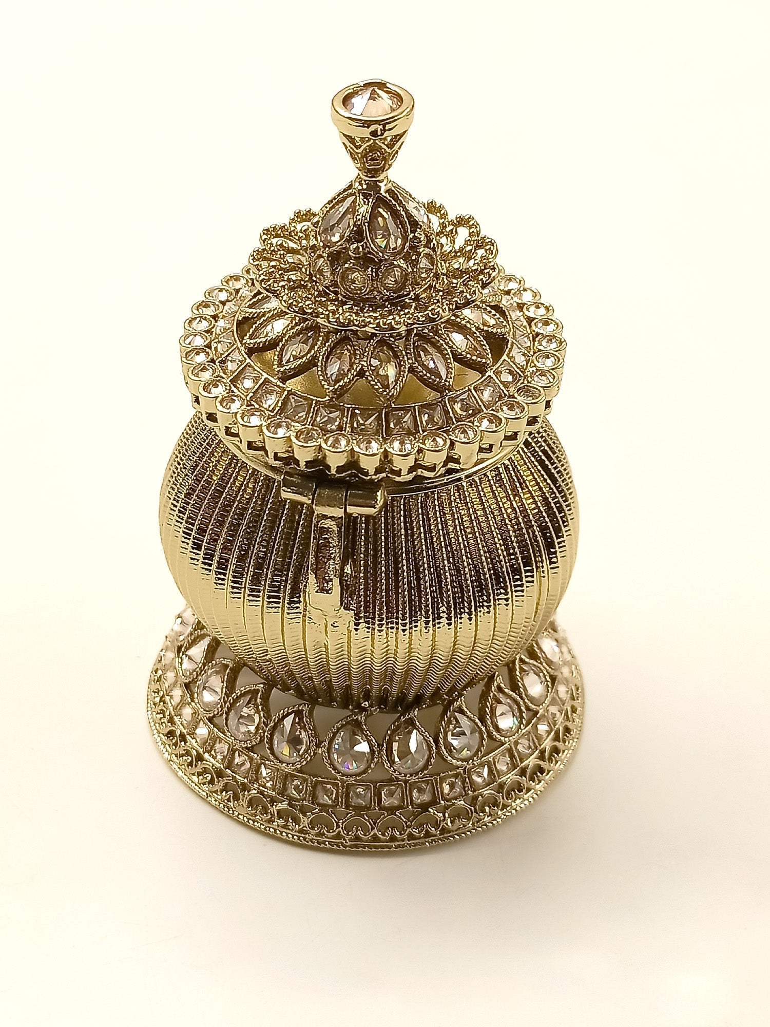 Priyadarshani Copper Sindoor Dibbi - qivii