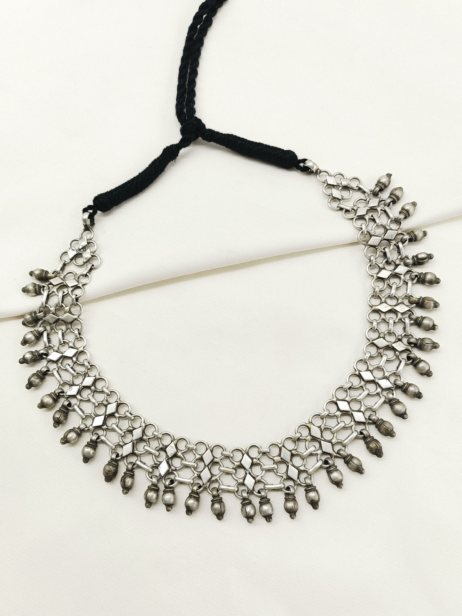 Xaina Plain Oxidized Neckpiece