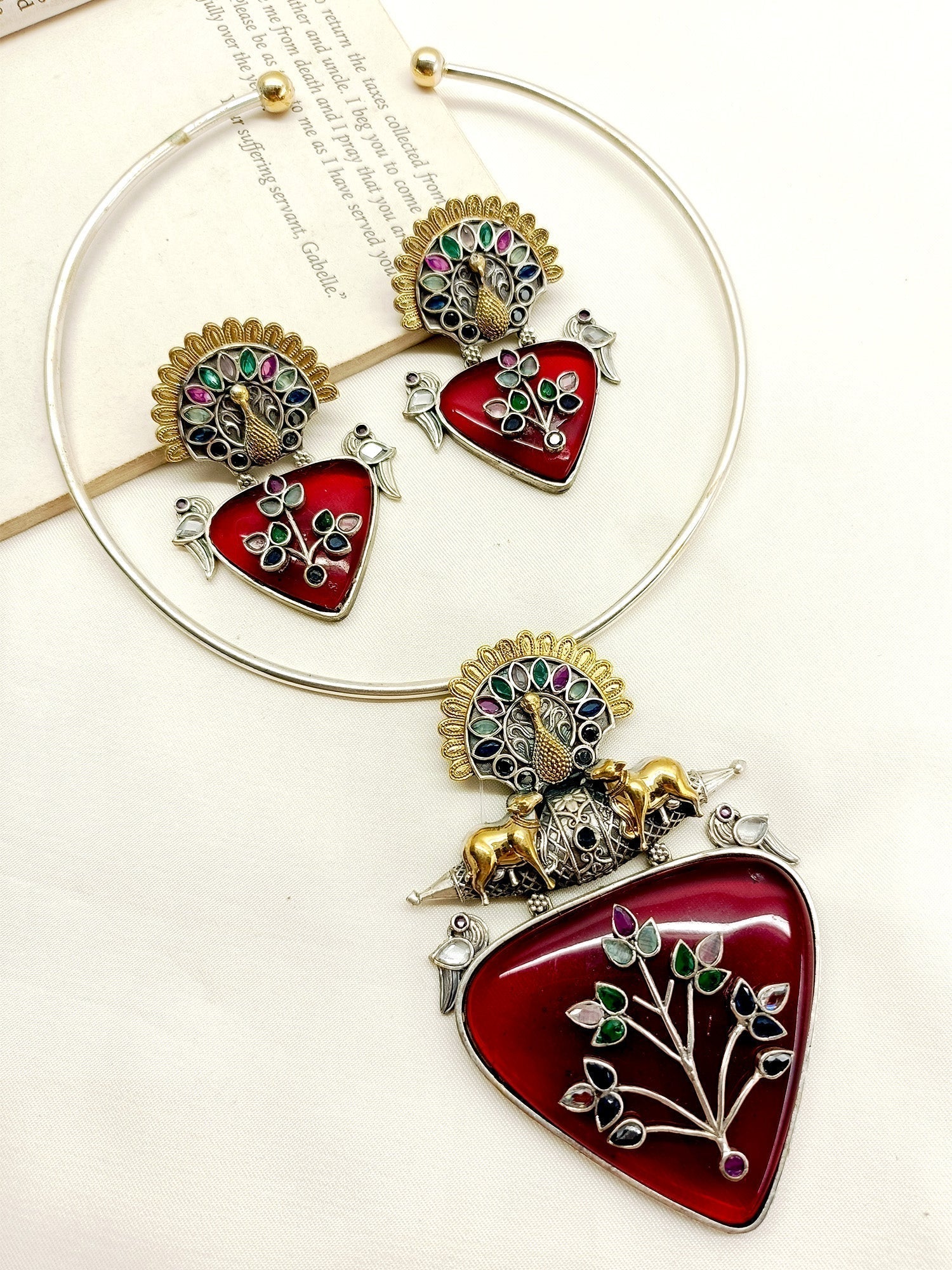 Daliha Maroon German Silver Oxidized Hasli Style Necklace Set - qivii