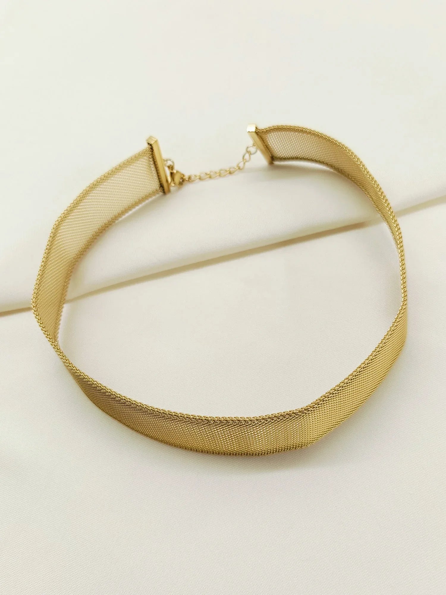 Sanshi Golden Western Neckpiece