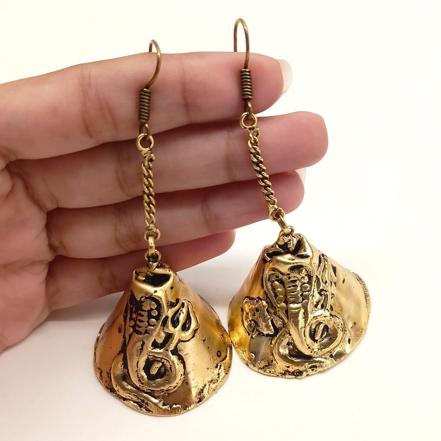 Austria Golden Oxidized Hangings - qivii