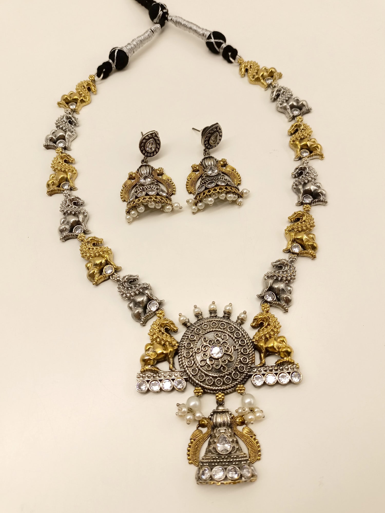 Jhodha White Long Oxidized Set - qivii