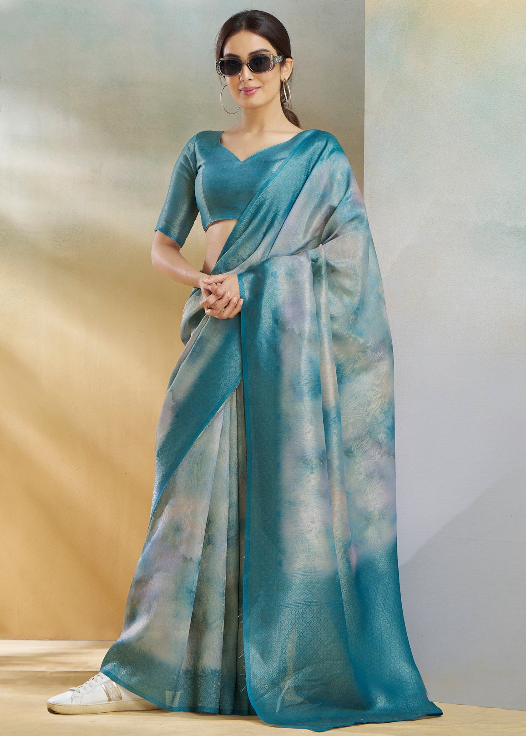 Ocean Blue Handloom Weaving Silk Saree - qivii