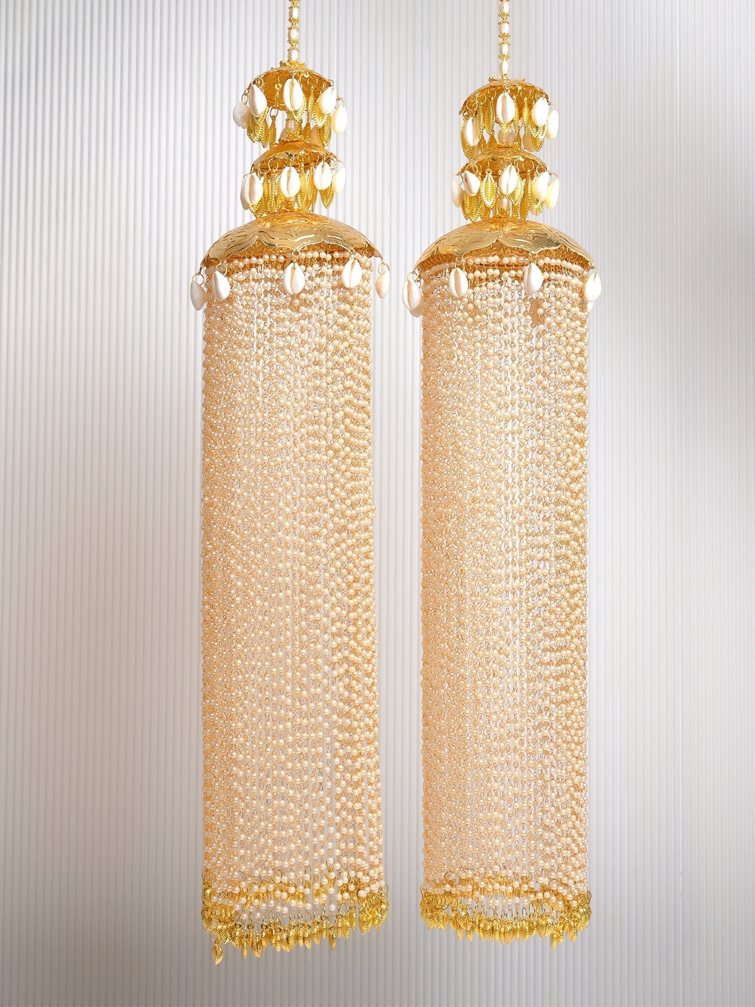 Quanat Cream Pearl Hanging & Shell Kalira - qivii