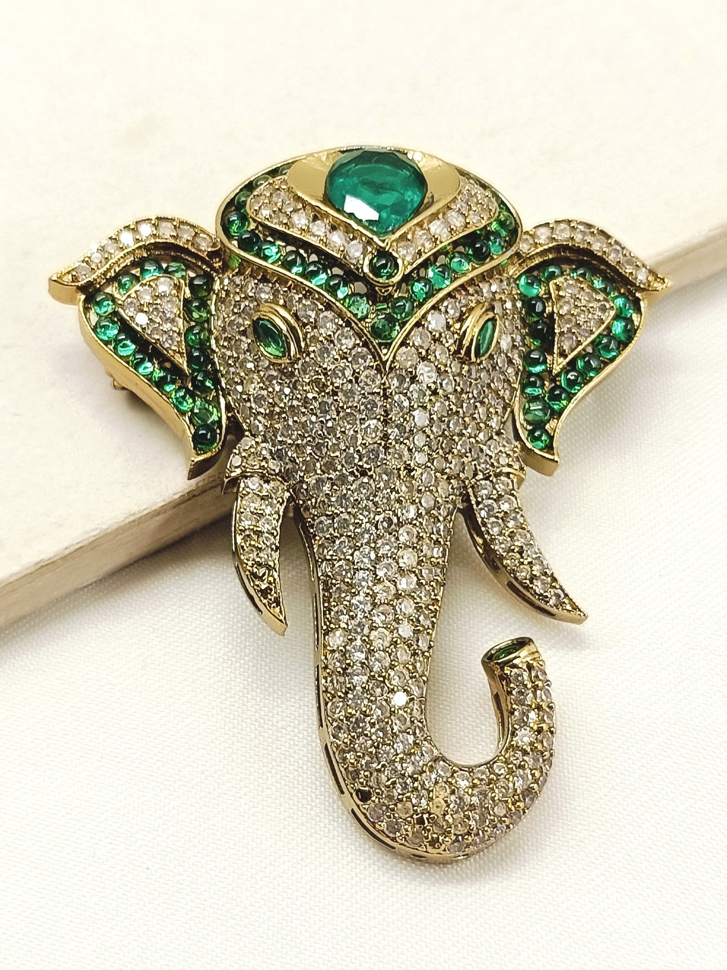 Pranav Green Elephant's Brooch