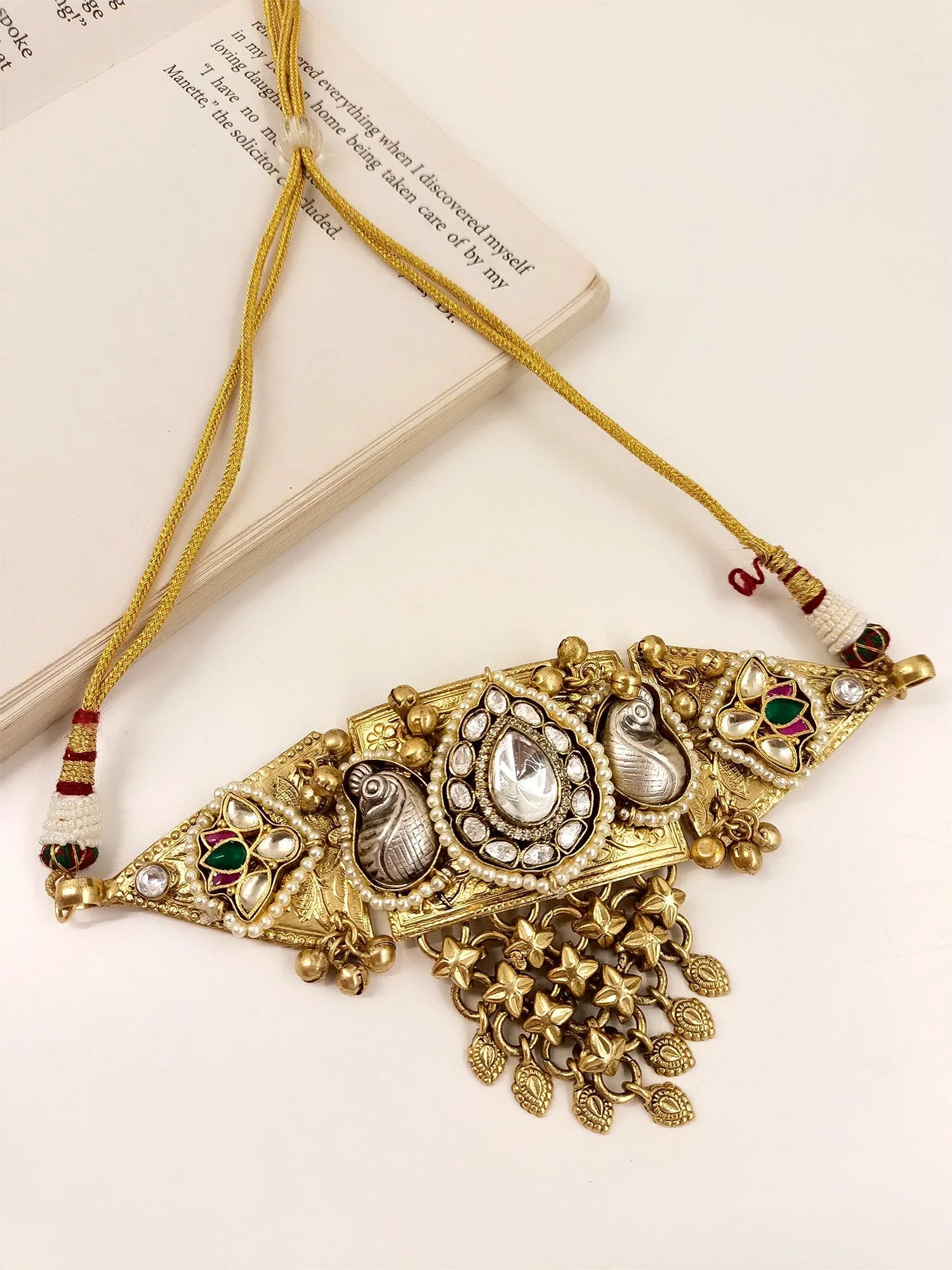 Camille R & G Boutique Choker