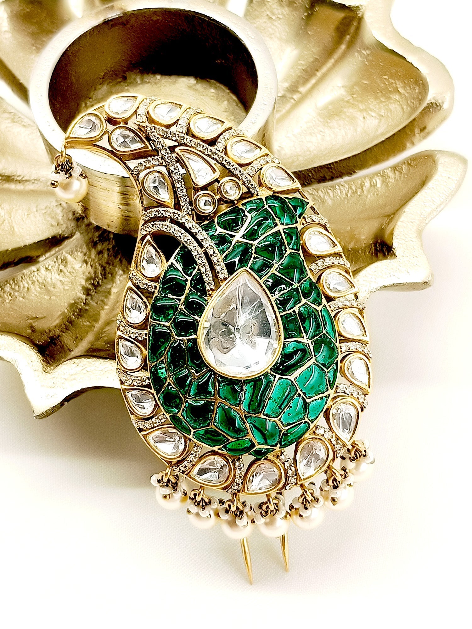 Priyanshu Green Kundan Dulha Kalgi - qivii