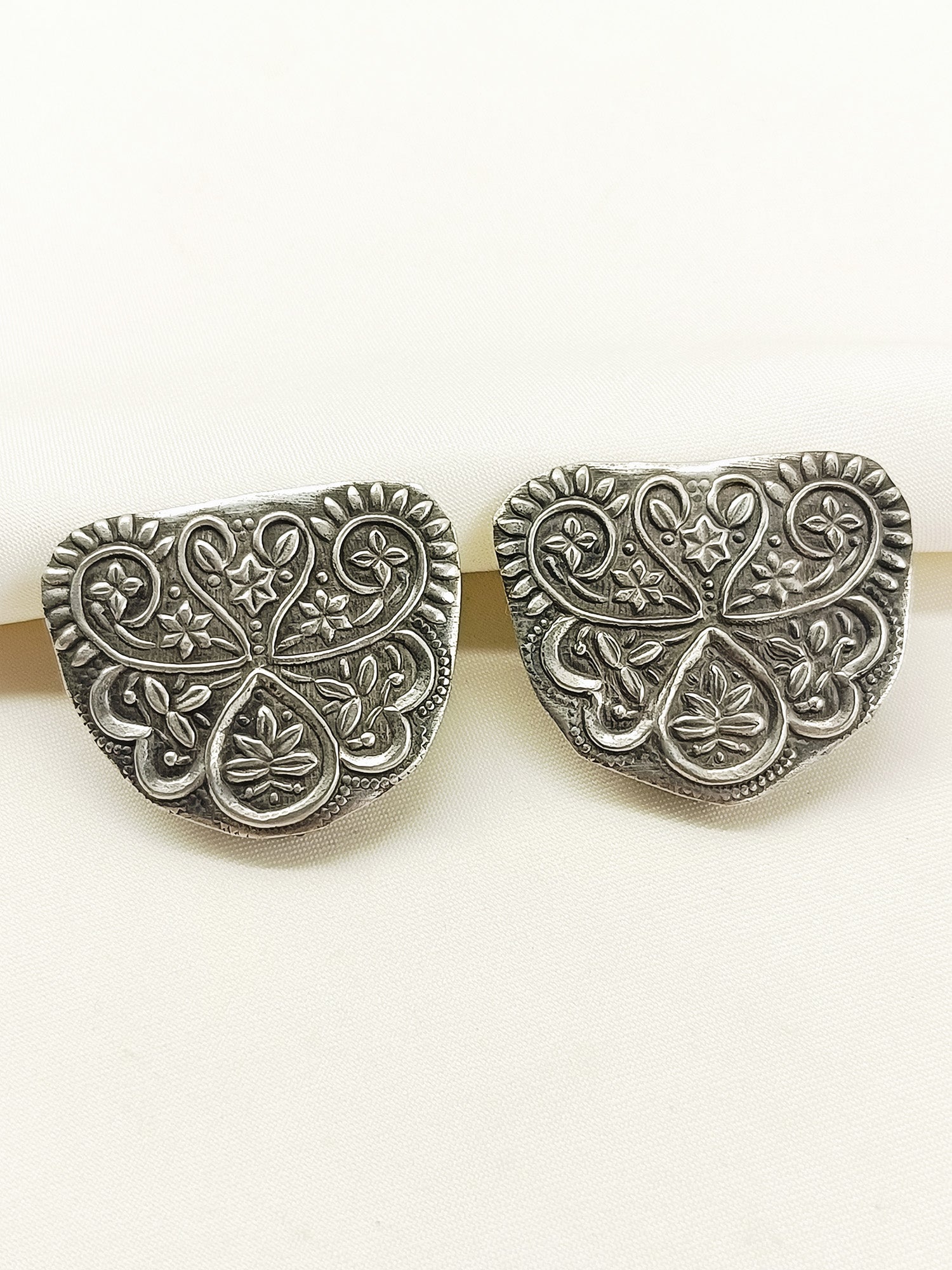 Nivasini Plain Oxidized Tops